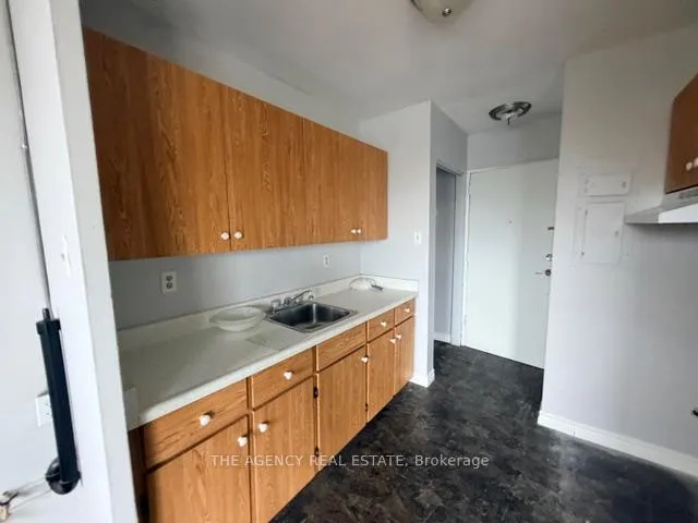 Photo 3 of Unit 302, 76 Vanier Drive, Chatham-Kent, Chatham — HOMEH