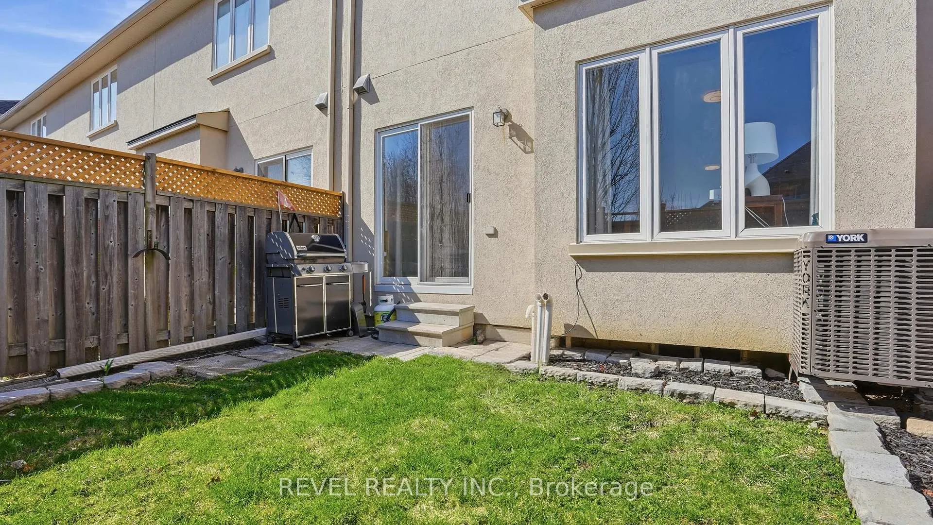 Photo 26 of 7 Forest Valley Crescent, Hamilton, Dundas — HOMEH