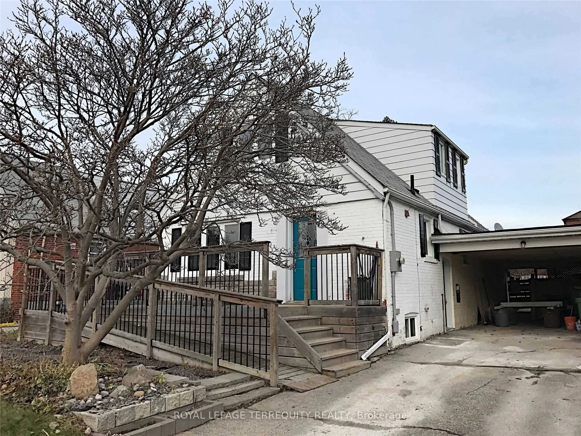 Front of Unit Unit 2, 79 Ionview Road