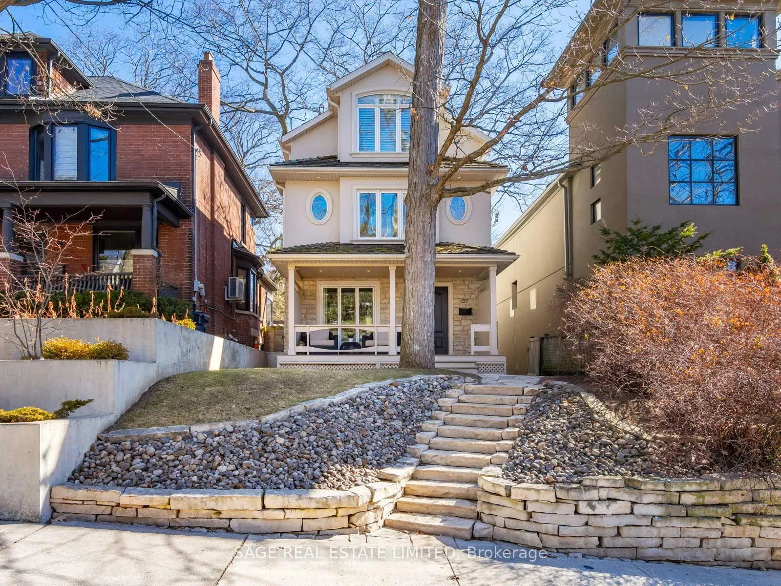 Photo 1 of 137 Willow Avenue, Toronto, The Beaches — HOMEH