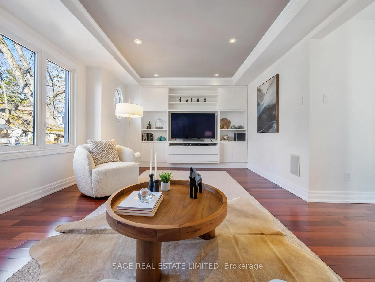 Photo 12 of 137 Willow Avenue, Toronto, The Beaches — HOMEH