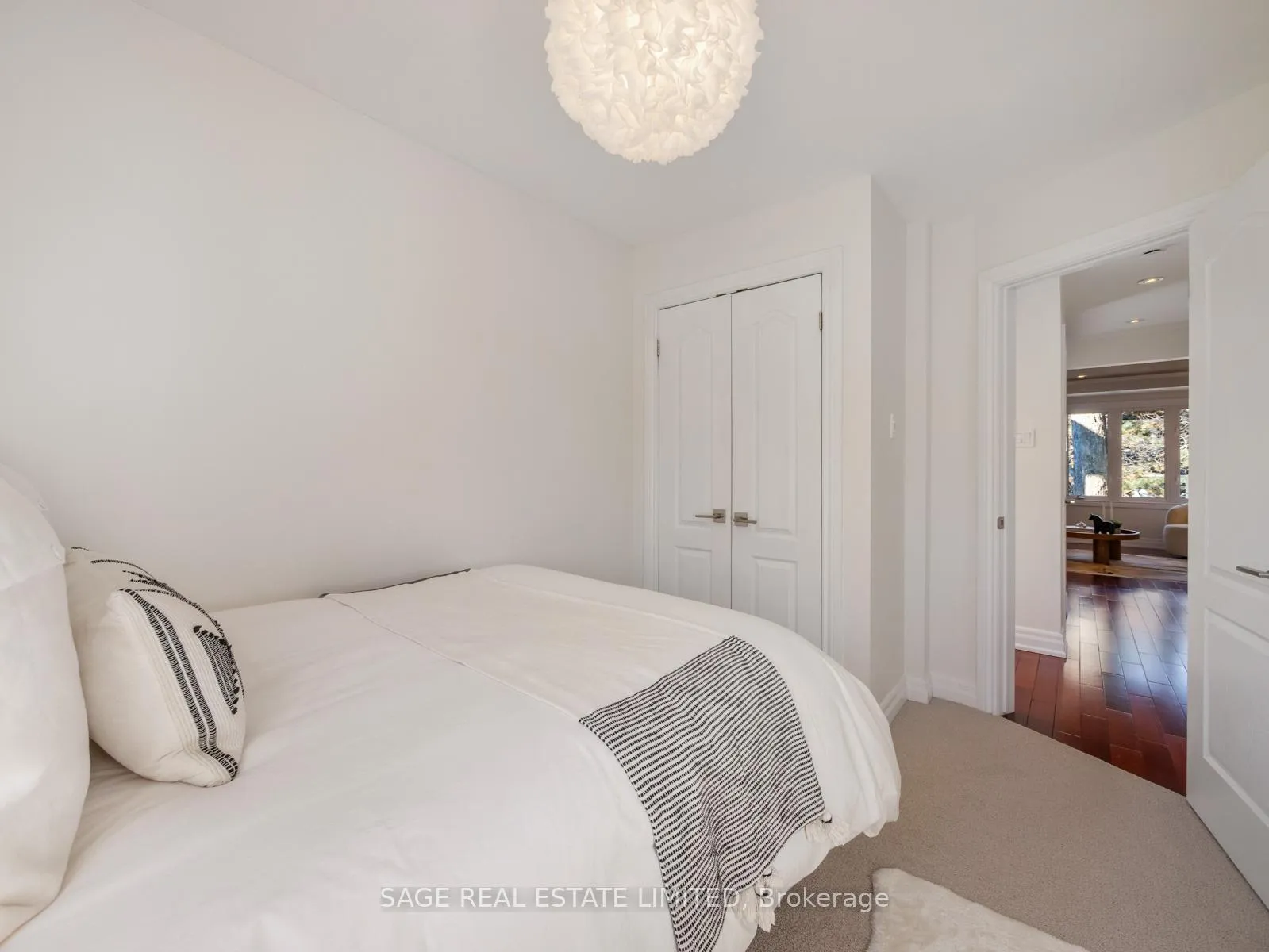 Photo 16 of 137 Willow Avenue, Toronto, The Beaches — HOMEH