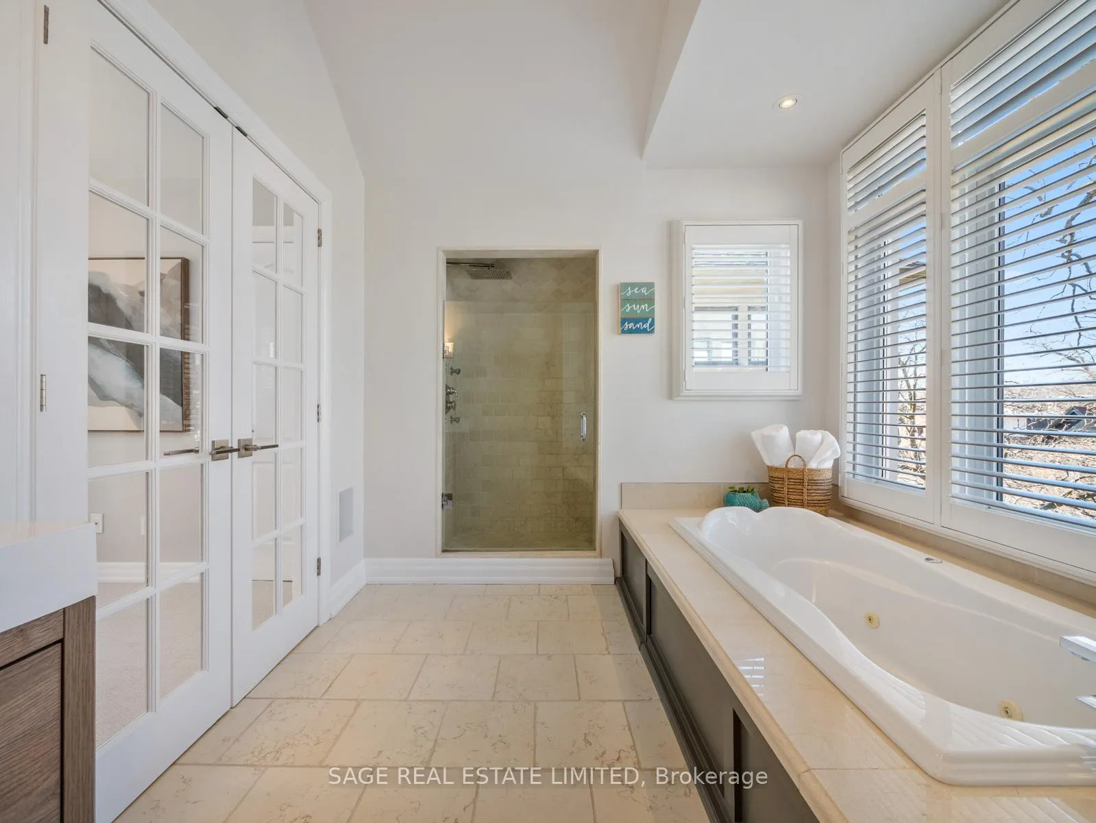 Photo 24 of 137 Willow Avenue, Toronto, The Beaches — HOMEH