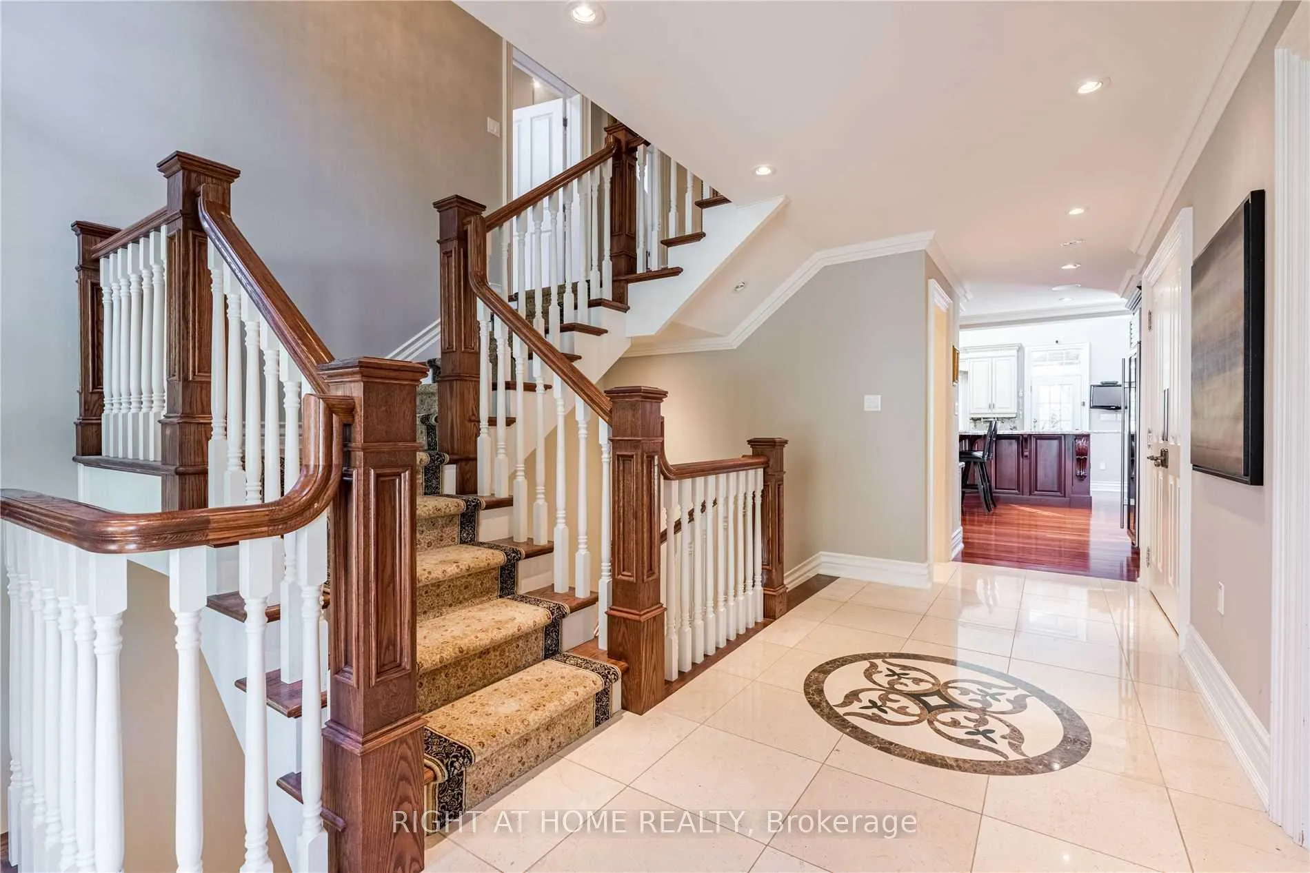 Photo 5 of 78 Raymar Place, Oakville, Old Oakville — HOMEH