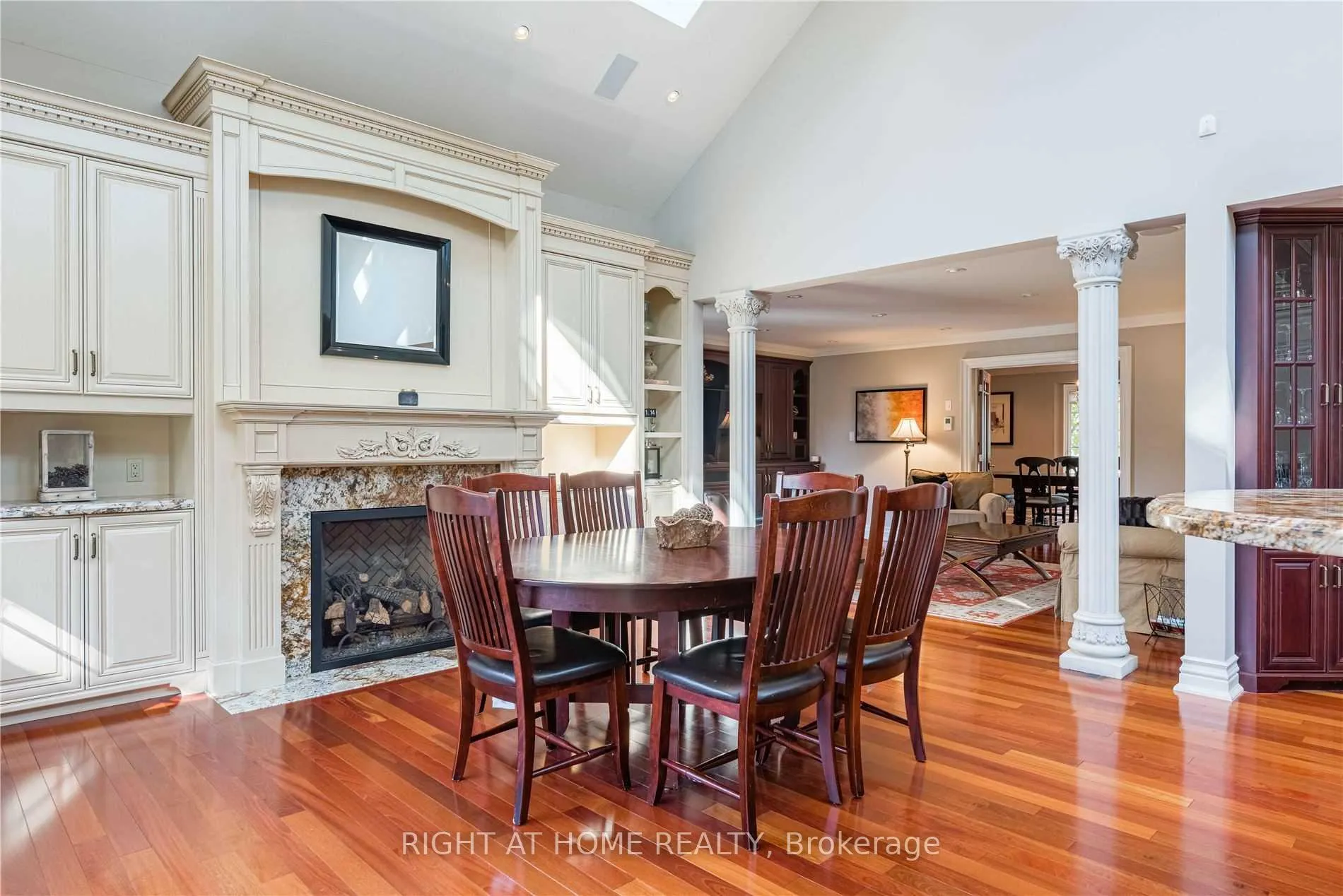 Photo 13 of 78 Raymar Place, Oakville, Old Oakville — HOMEH