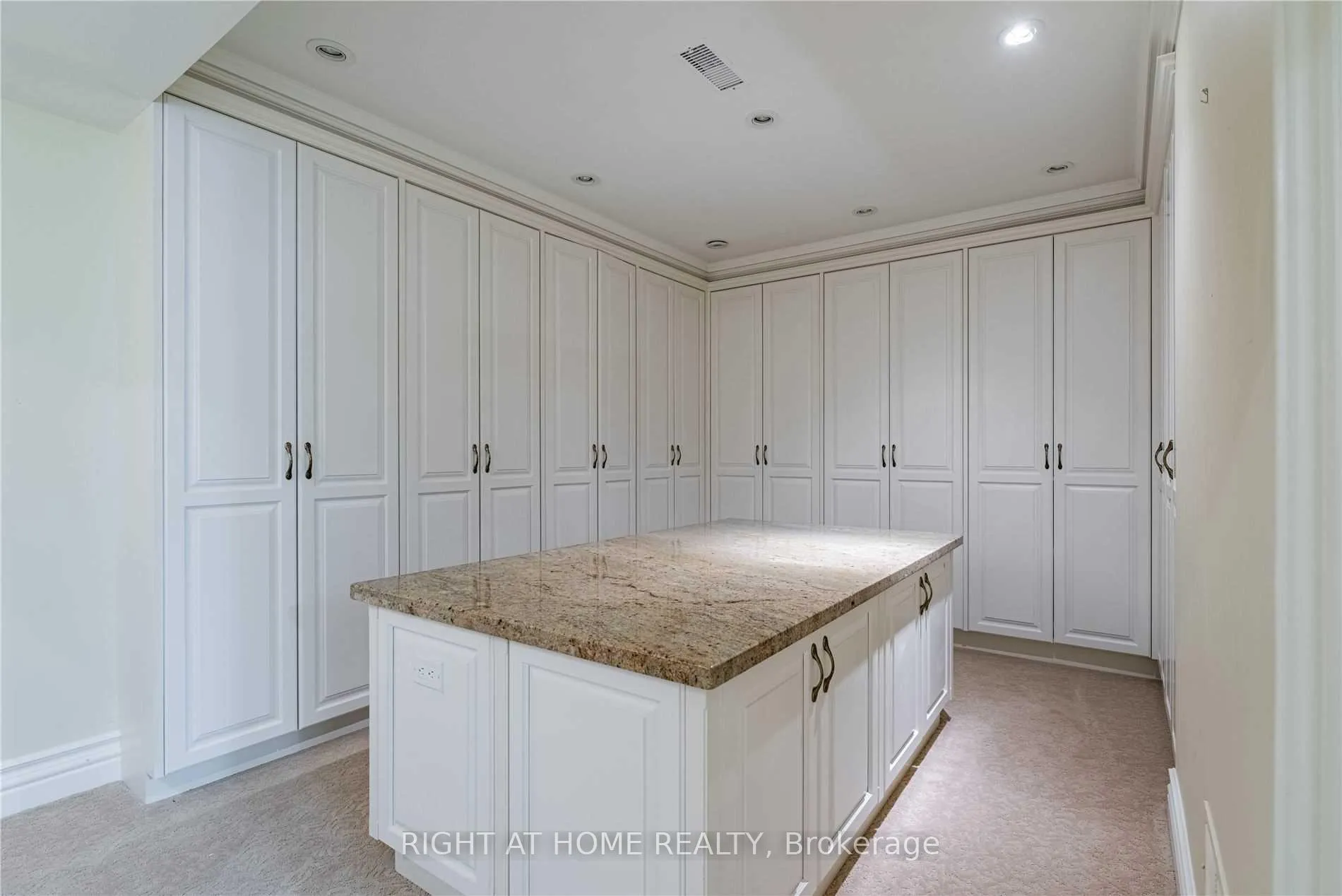Photo 33 of 78 Raymar Place, Oakville, Old Oakville — HOMEH