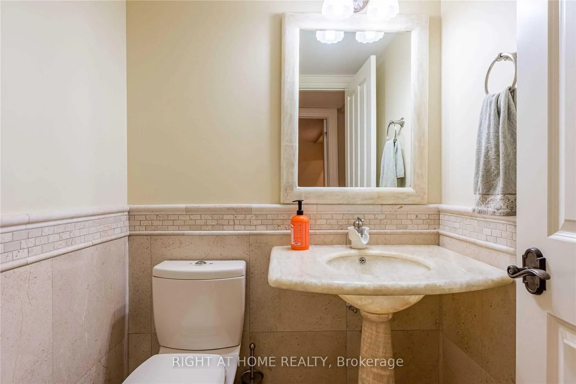 Photo 34 of 78 Raymar Place, Oakville, Old Oakville — HOMEH