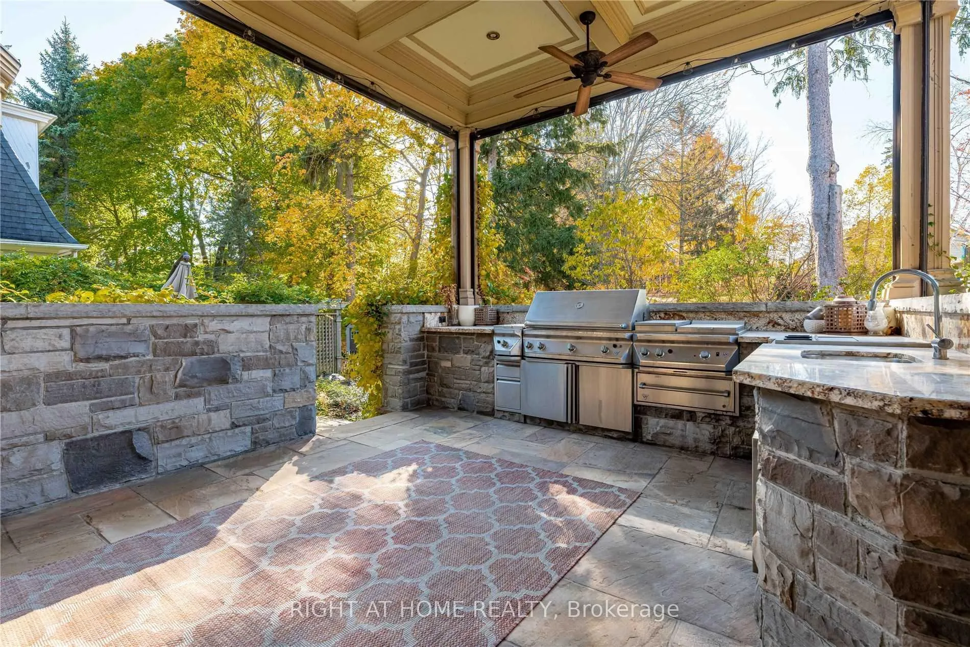 Photo 36 of 78 Raymar Place, Oakville, Old Oakville — HOMEH