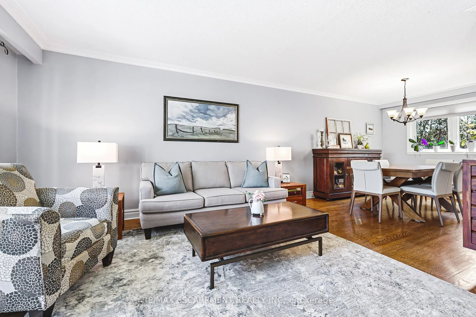 Photo 4 of 668 Chestnut Place, Burlington, Roseland — HOMEH