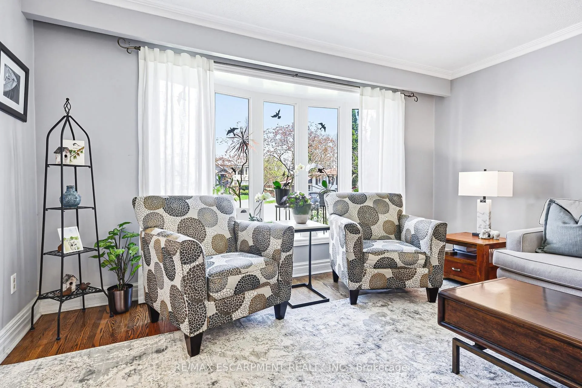 Photo 6 of 668 Chestnut Place, Burlington, Roseland — HOMEH