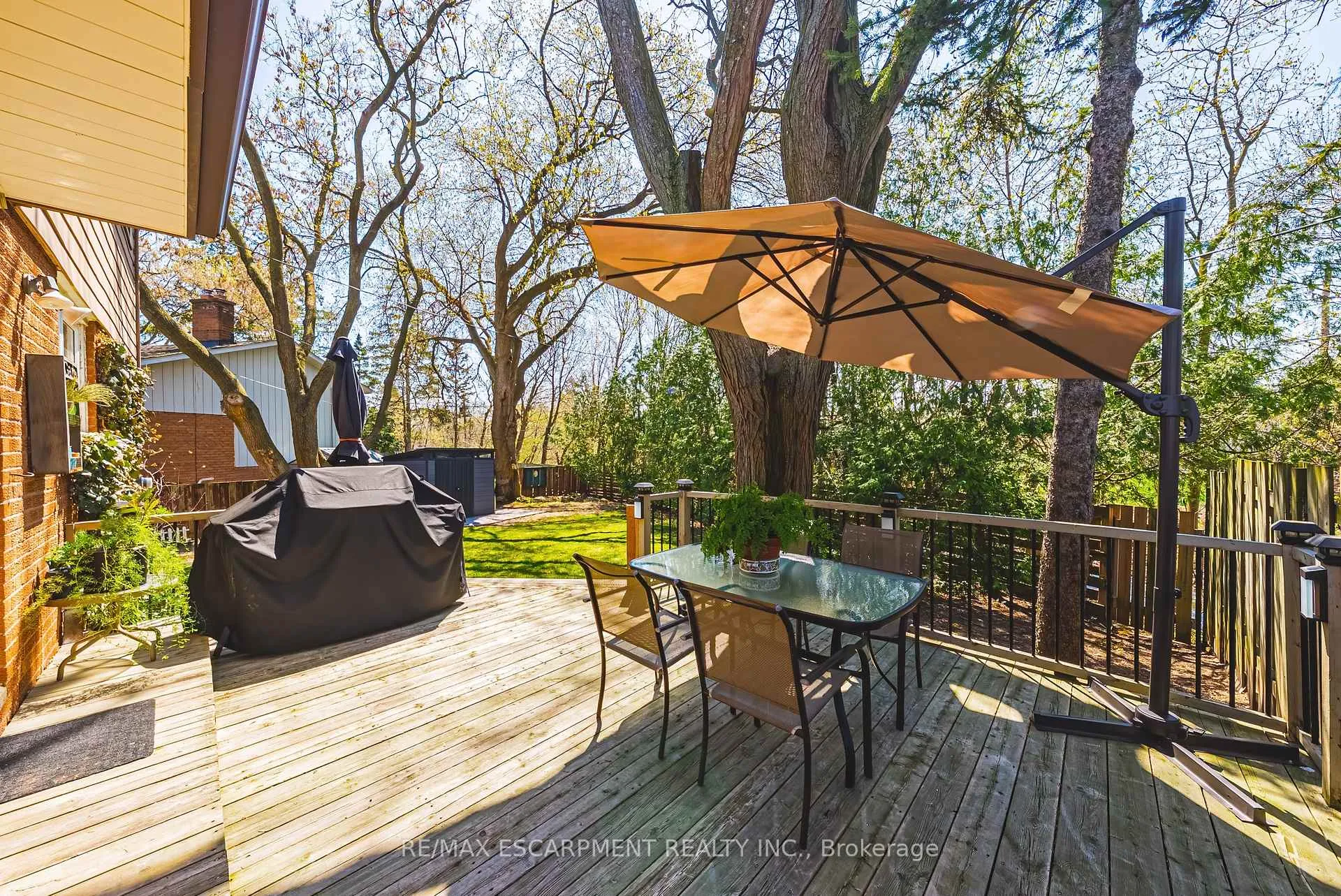 Photo 29 of 668 Chestnut Place, Burlington, Roseland — HOMEH
