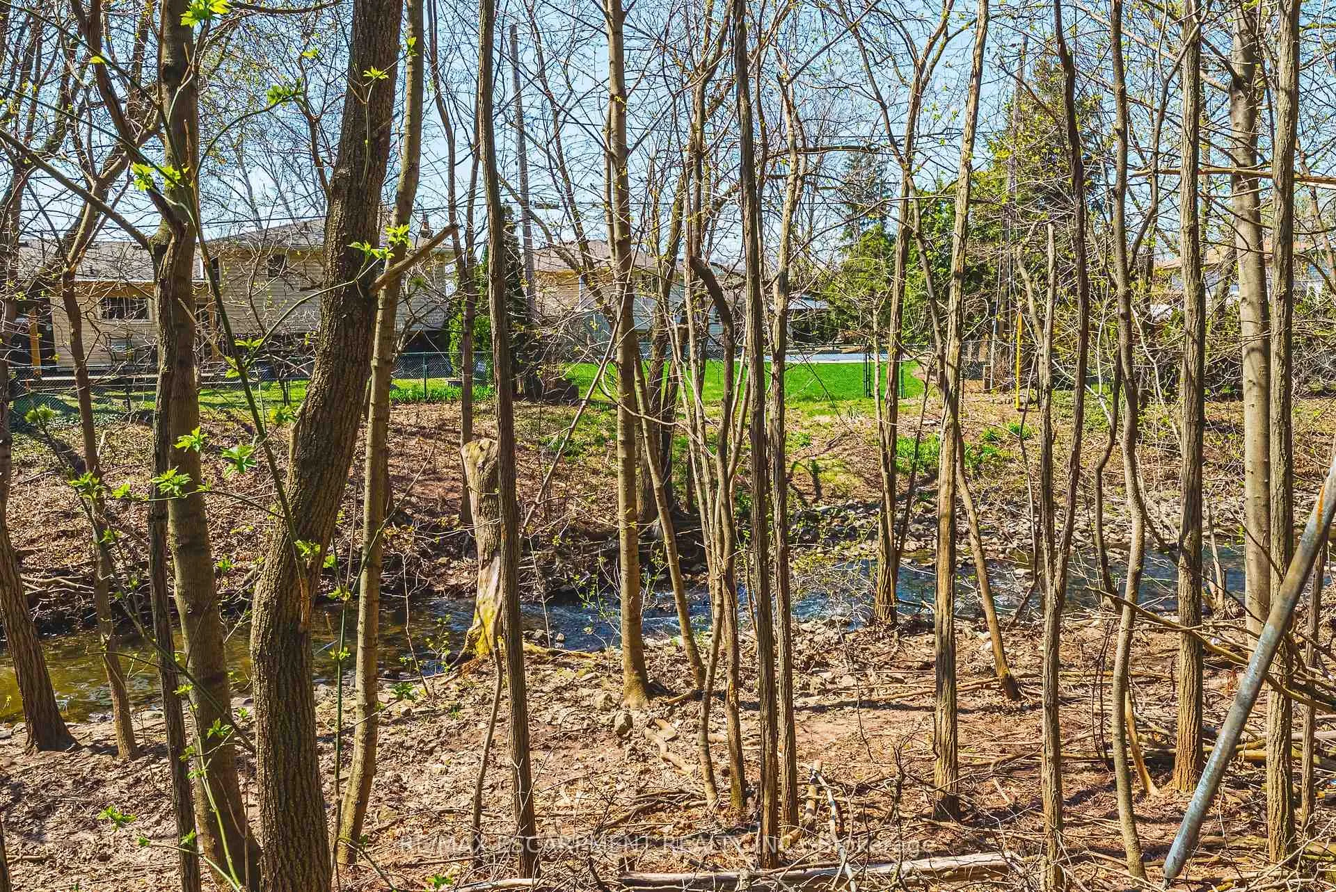 Photo 33 of 668 Chestnut Place, Burlington, Roseland — HOMEH