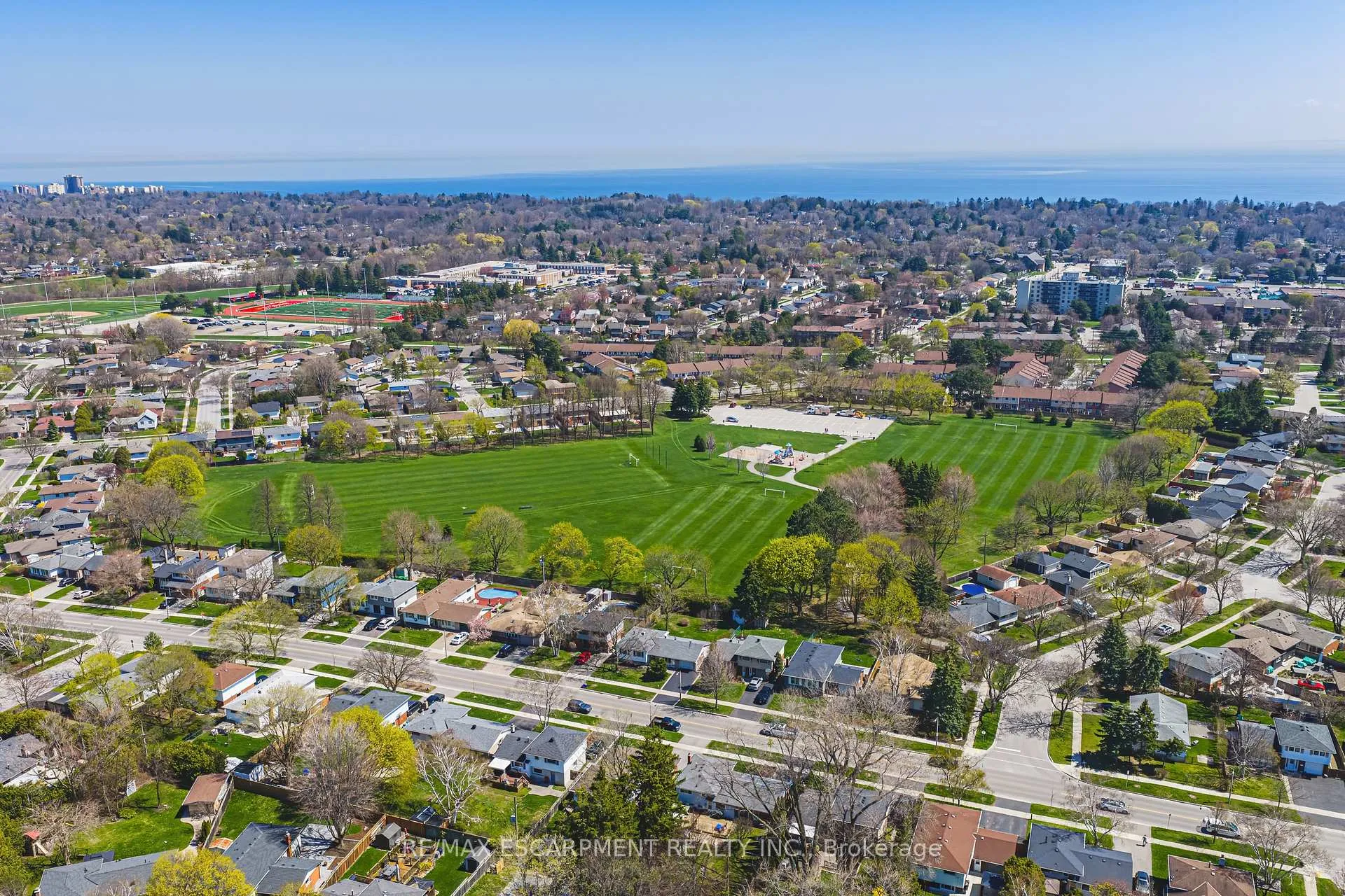 Photo 44 of 668 Chestnut Place, Burlington, Roseland — HOMEH