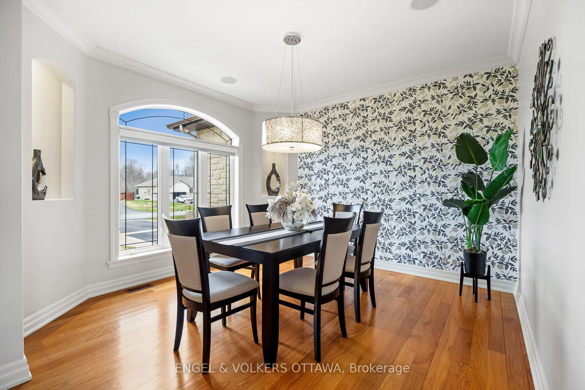Photo 6 of 6652 Pebble Trail Way, Ottawa, Greely — HOMEH