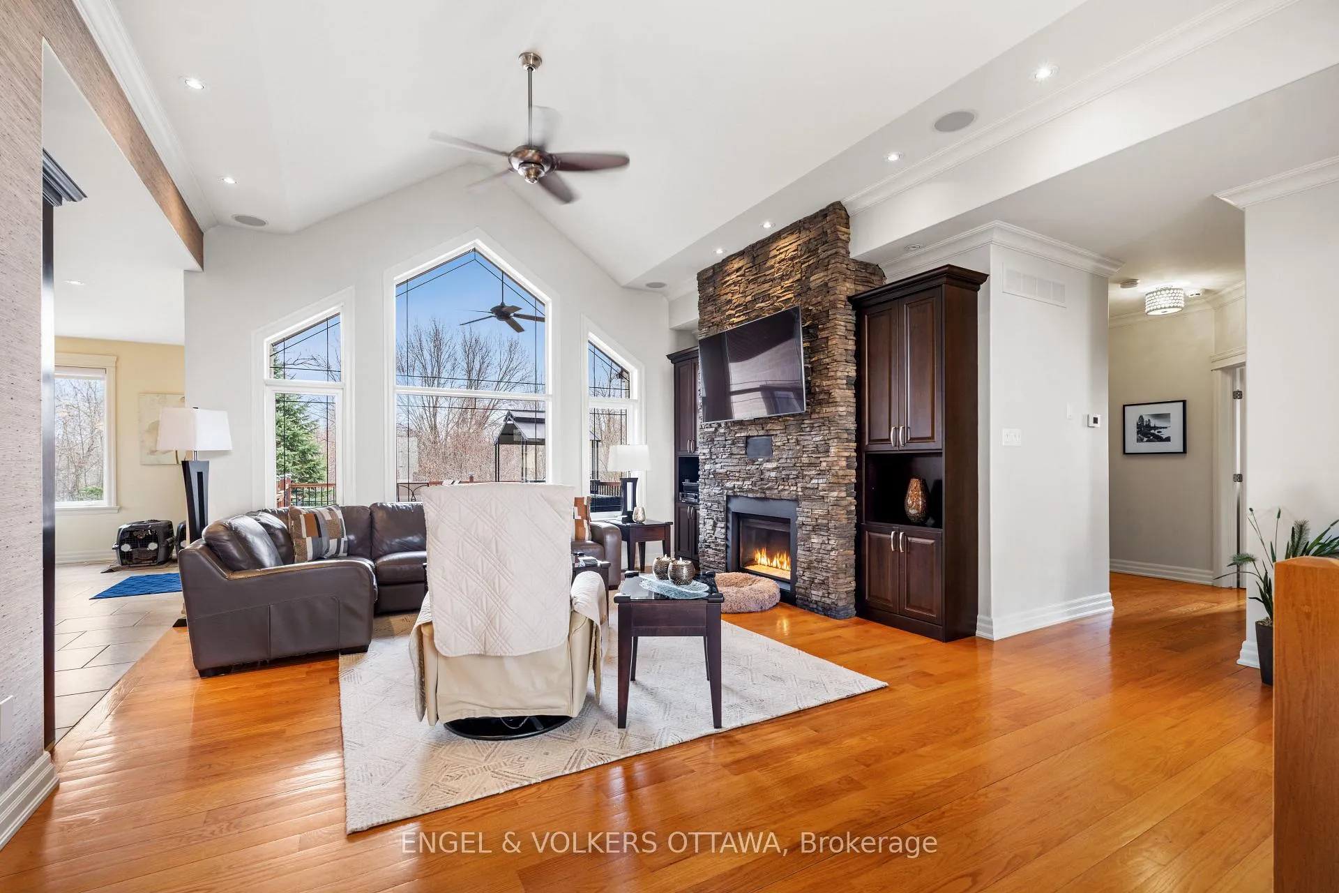 Photo 8 of 6652 Pebble Trail Way, Ottawa, Greely — HOMEH
