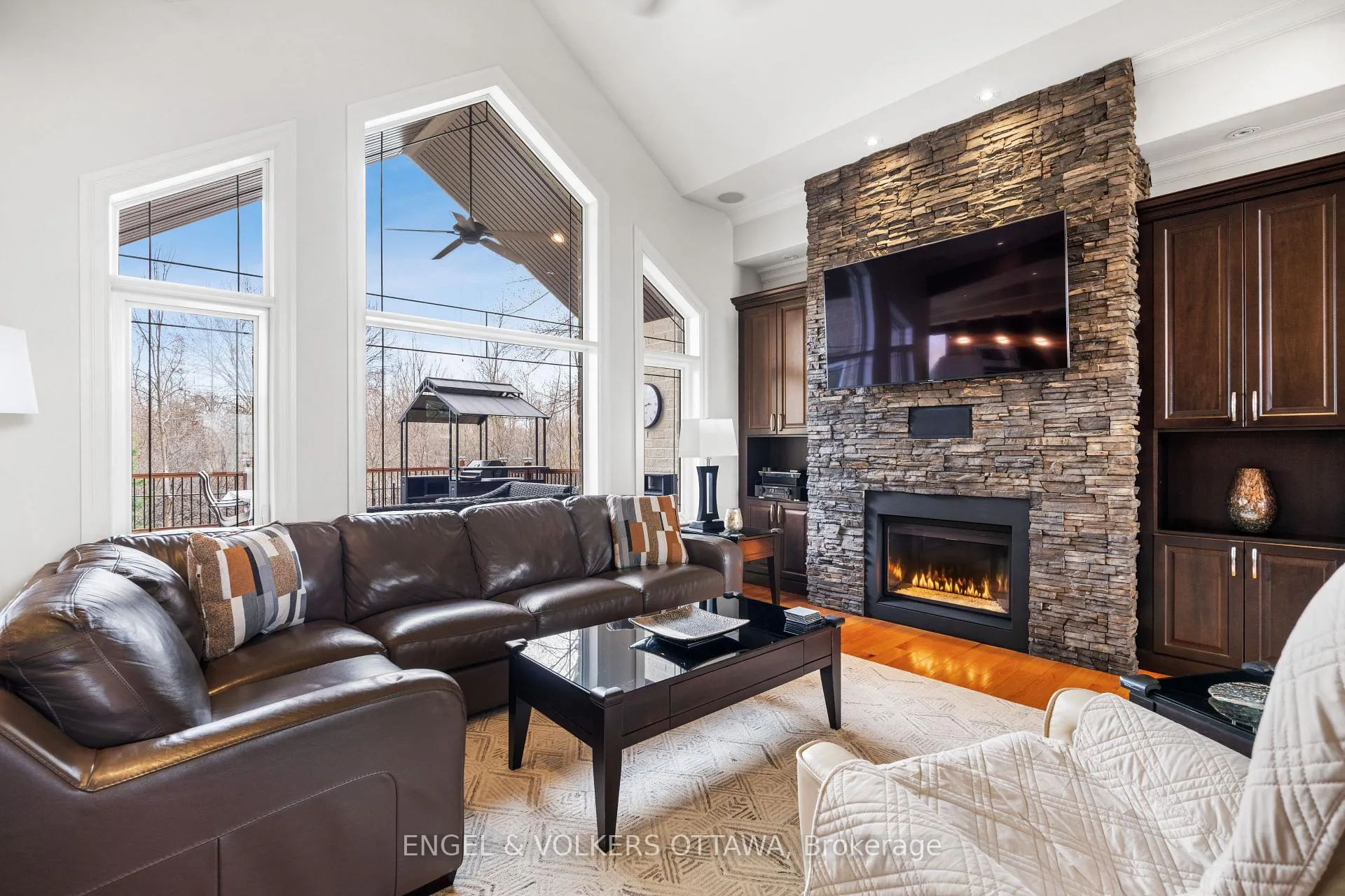 Photo 9 of 6652 Pebble Trail Way, Ottawa, Greely — HOMEH