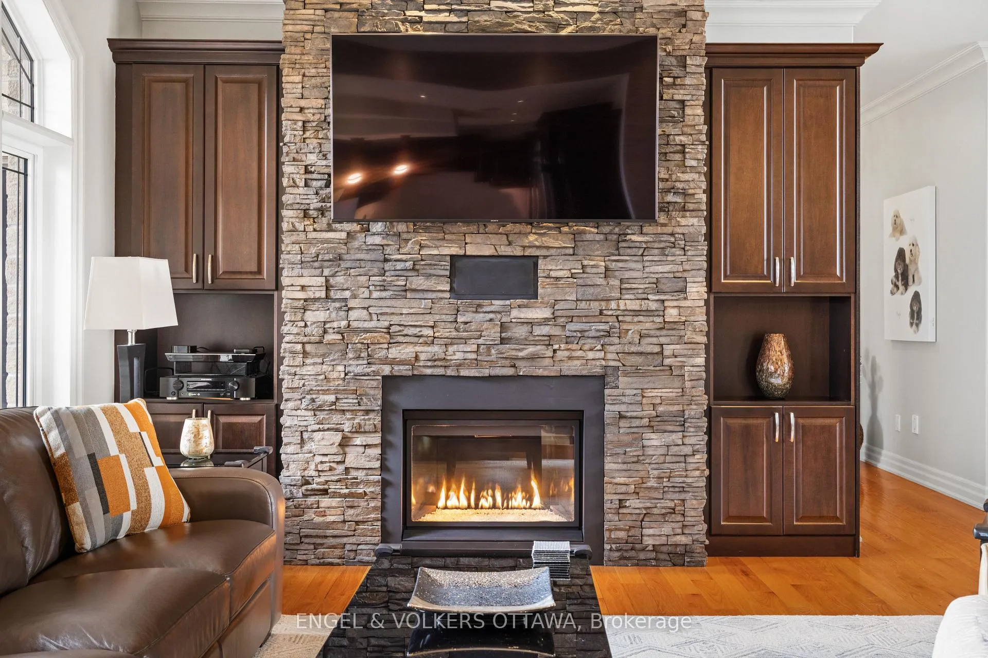 Photo 10 of 6652 Pebble Trail Way, Ottawa, Greely — HOMEH