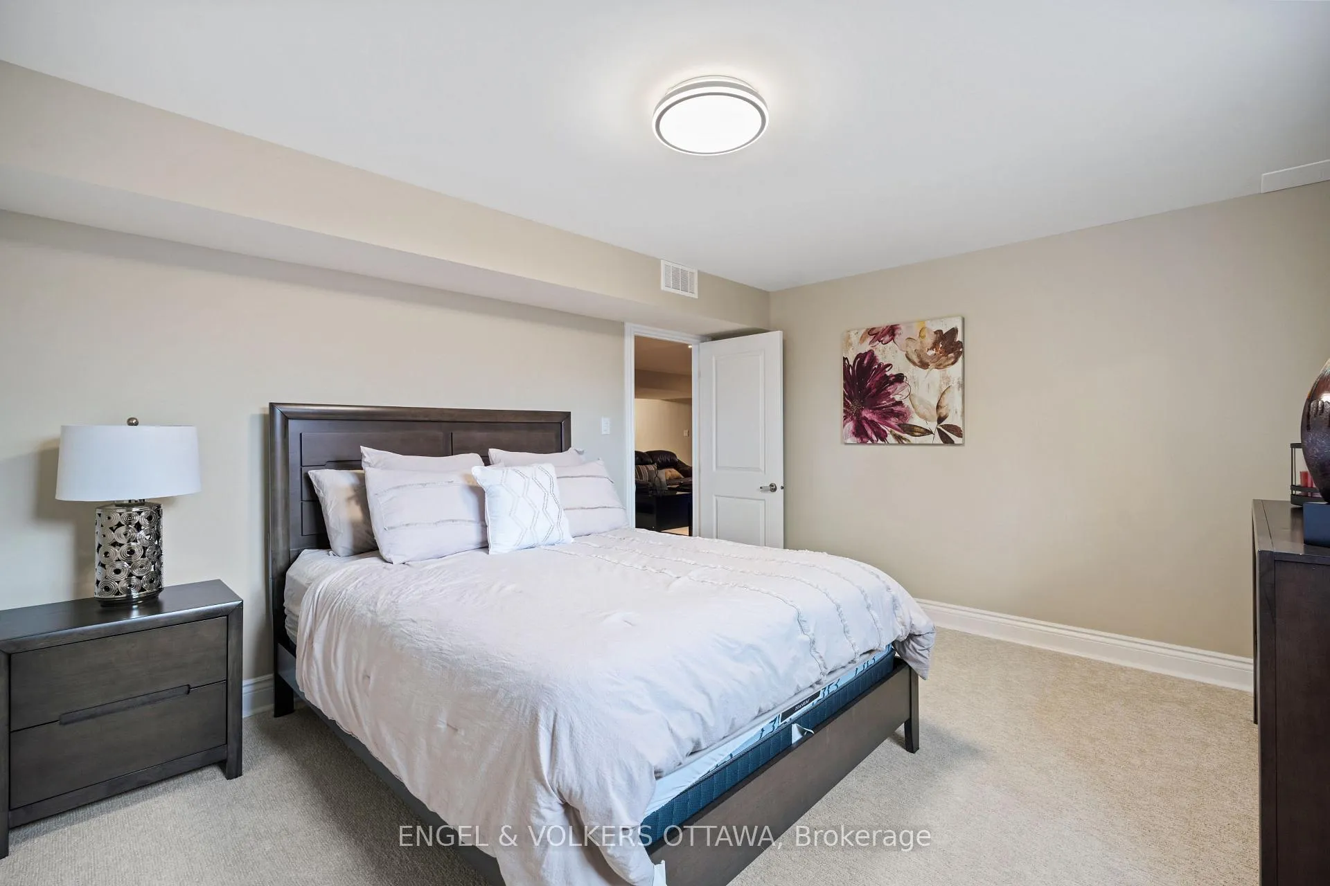 Photo 32 of 6652 Pebble Trail Way, Ottawa, Greely — HOMEH