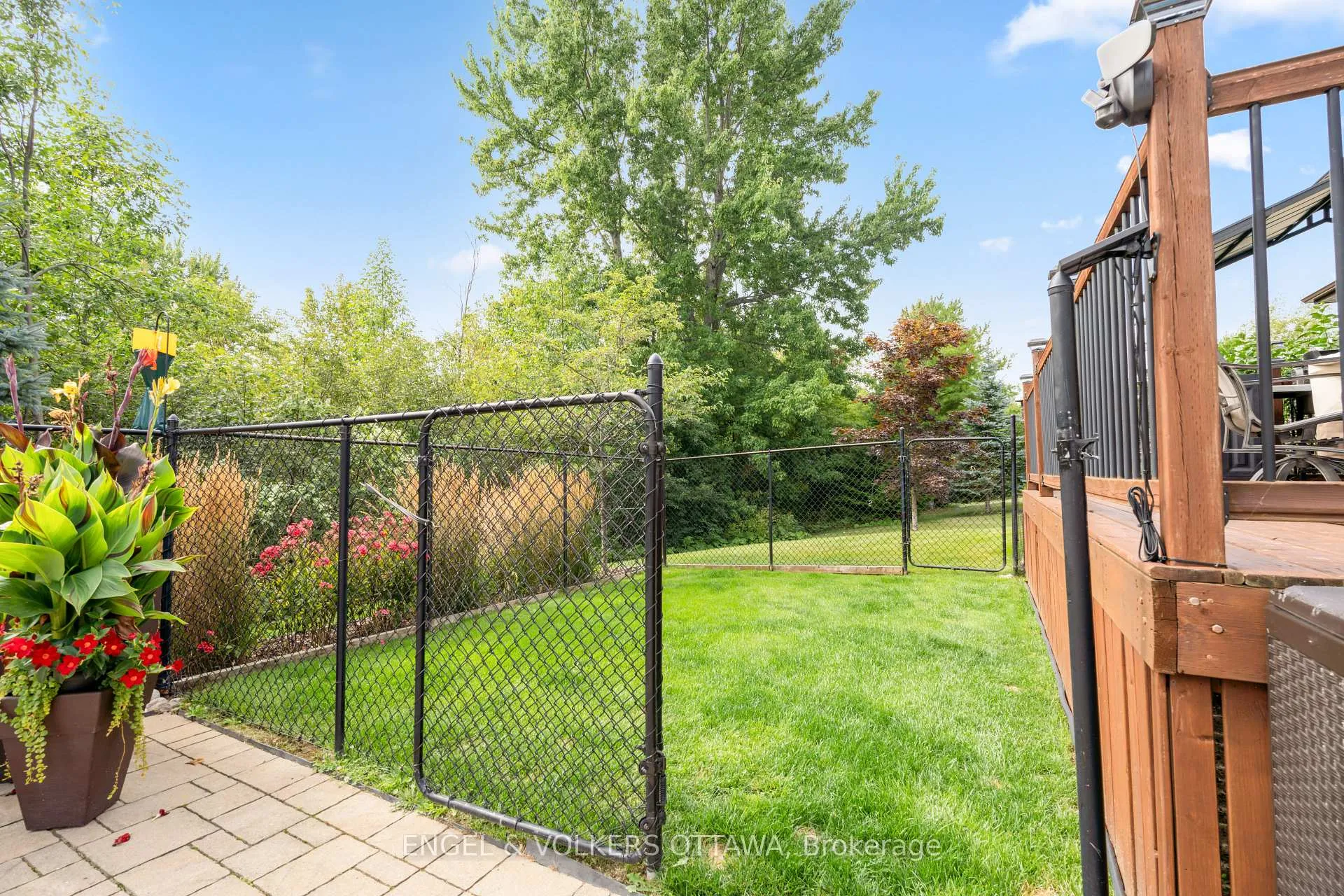 Photo 39 of 6652 Pebble Trail Way, Ottawa, Greely — HOMEH