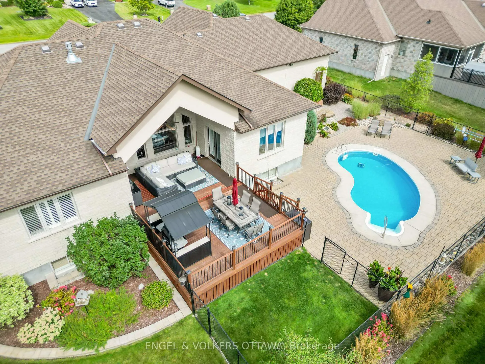 Photo 41 of 6652 Pebble Trail Way, Ottawa, Greely — HOMEH