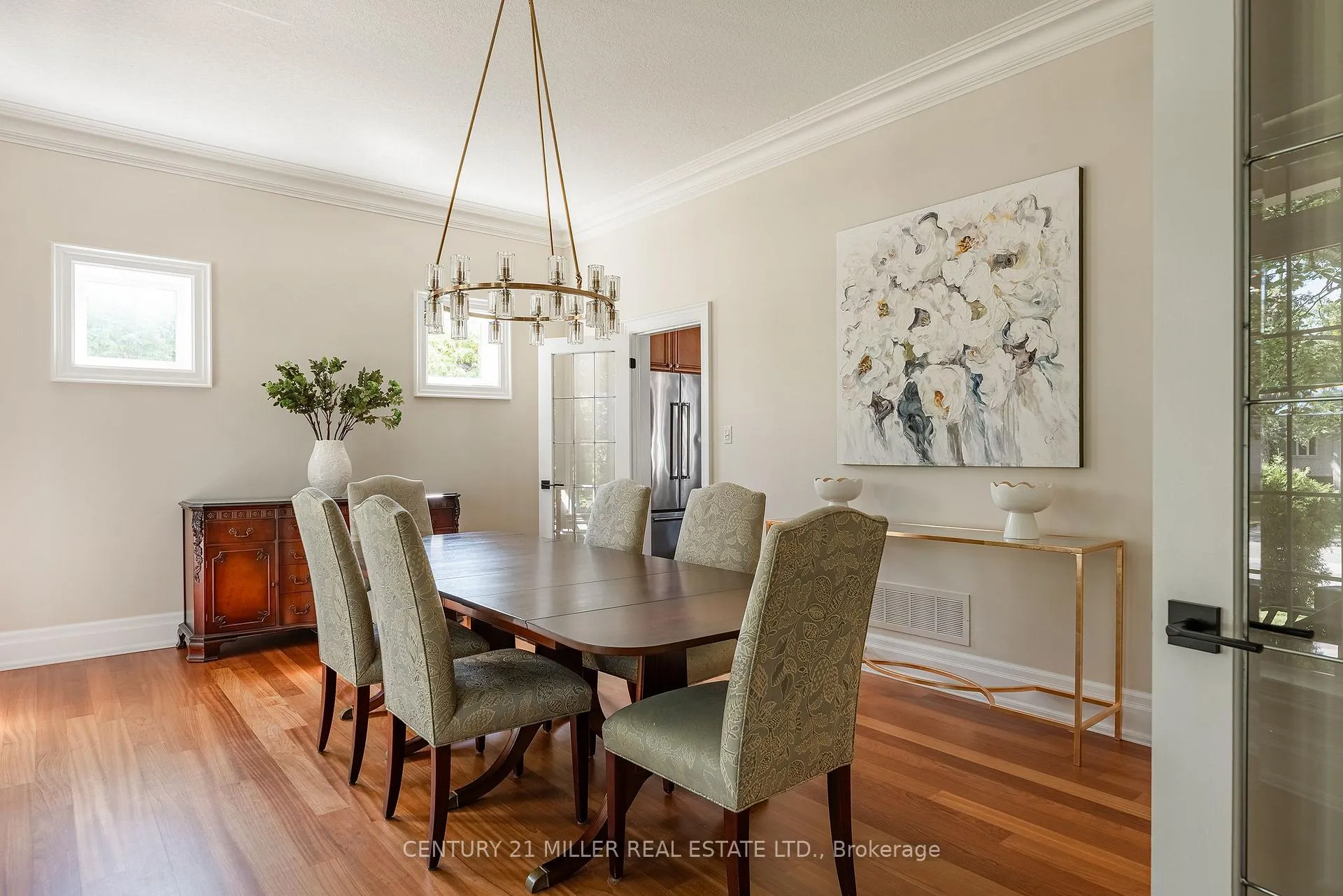 Photo 8 of 266 Tracina Drive, Oakville, Southwest — HOMEH
