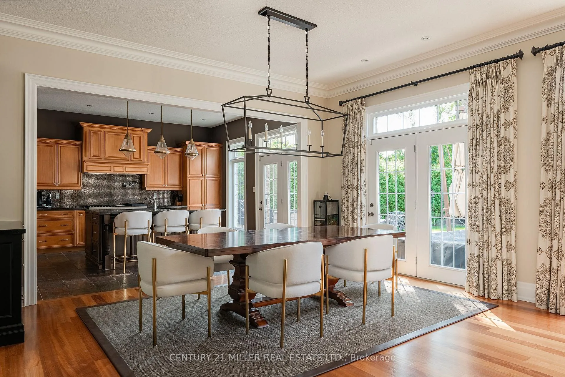 Photo 11 of 266 Tracina Drive, Oakville, Southwest — HOMEH