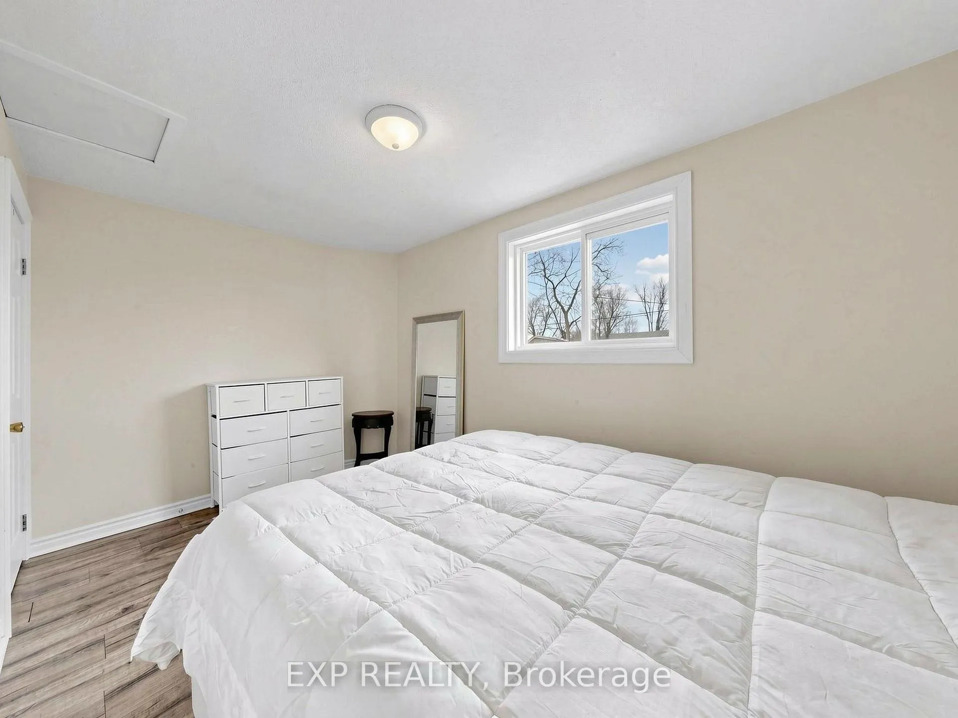 Photo 20 of 262 Woodycrest Avenue, Georgina, Keswick South — HOMEH