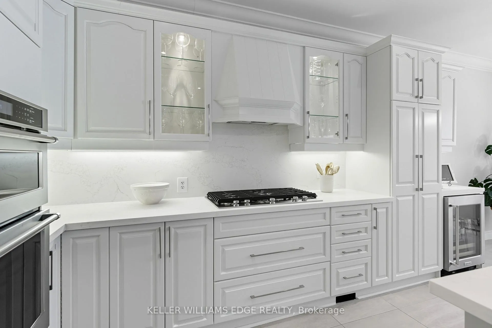 Photo 17 of 45 Premier Road, Hamilton, Waterdown — HOMEH