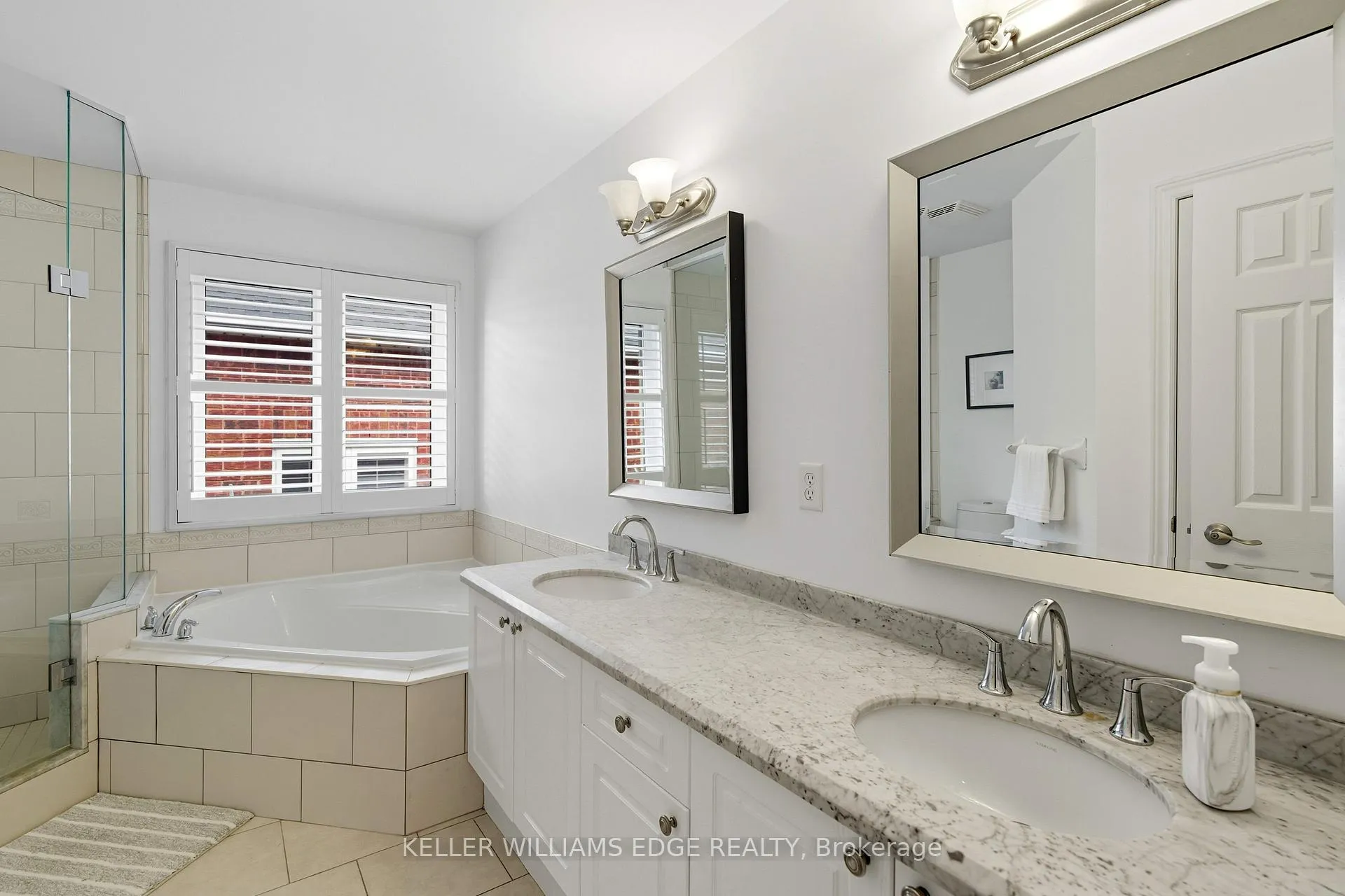 Photo 27 of 45 Premier Road, Hamilton, Waterdown — HOMEH