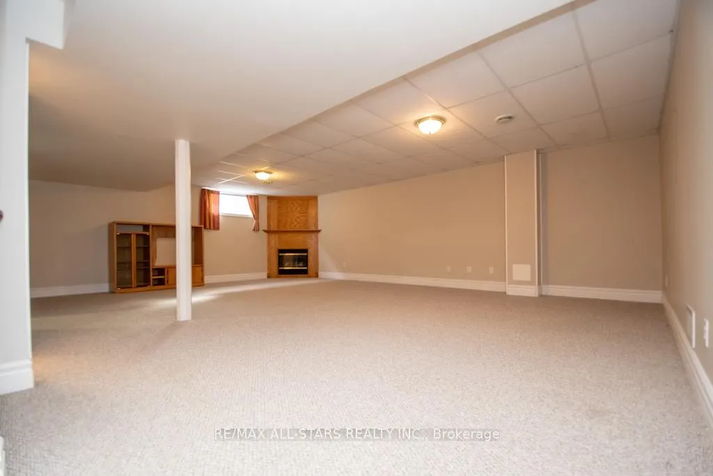 Photo 46 of 383 Wallace Drive, Kawartha Lakes, Lindsay — HOMEH