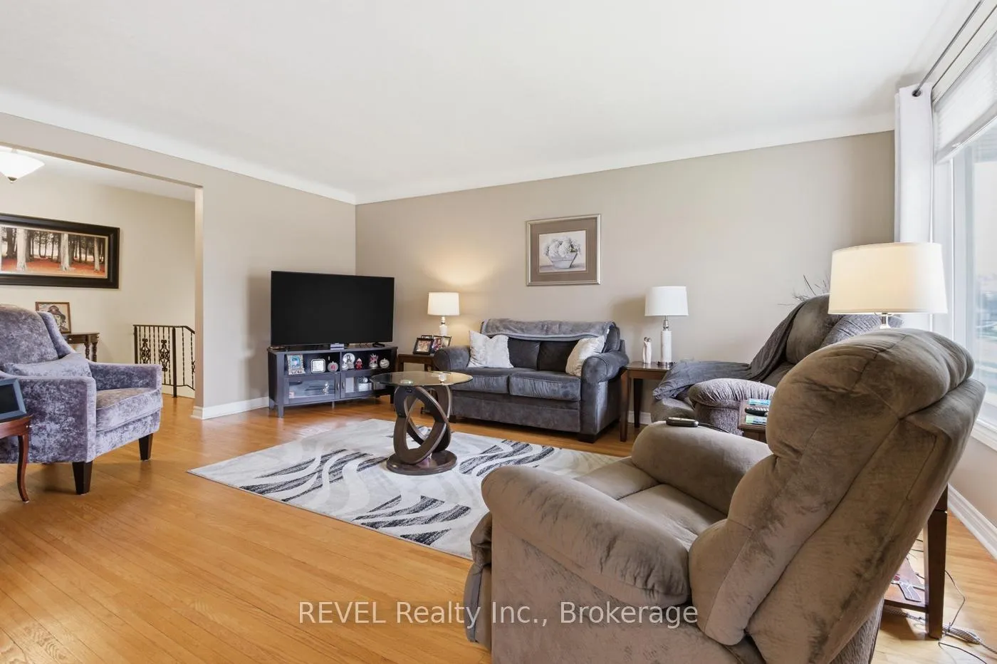 Photo 10 of 108 Richmond Street, Thorold, Thorold Downtown — HOMEH