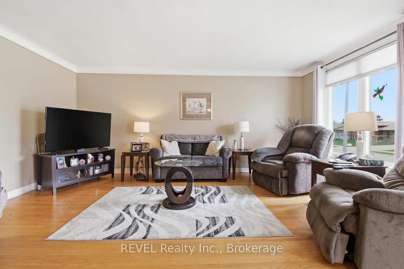 Photo 13 of 108 Richmond Street, Thorold, Thorold Downtown — HOMEH