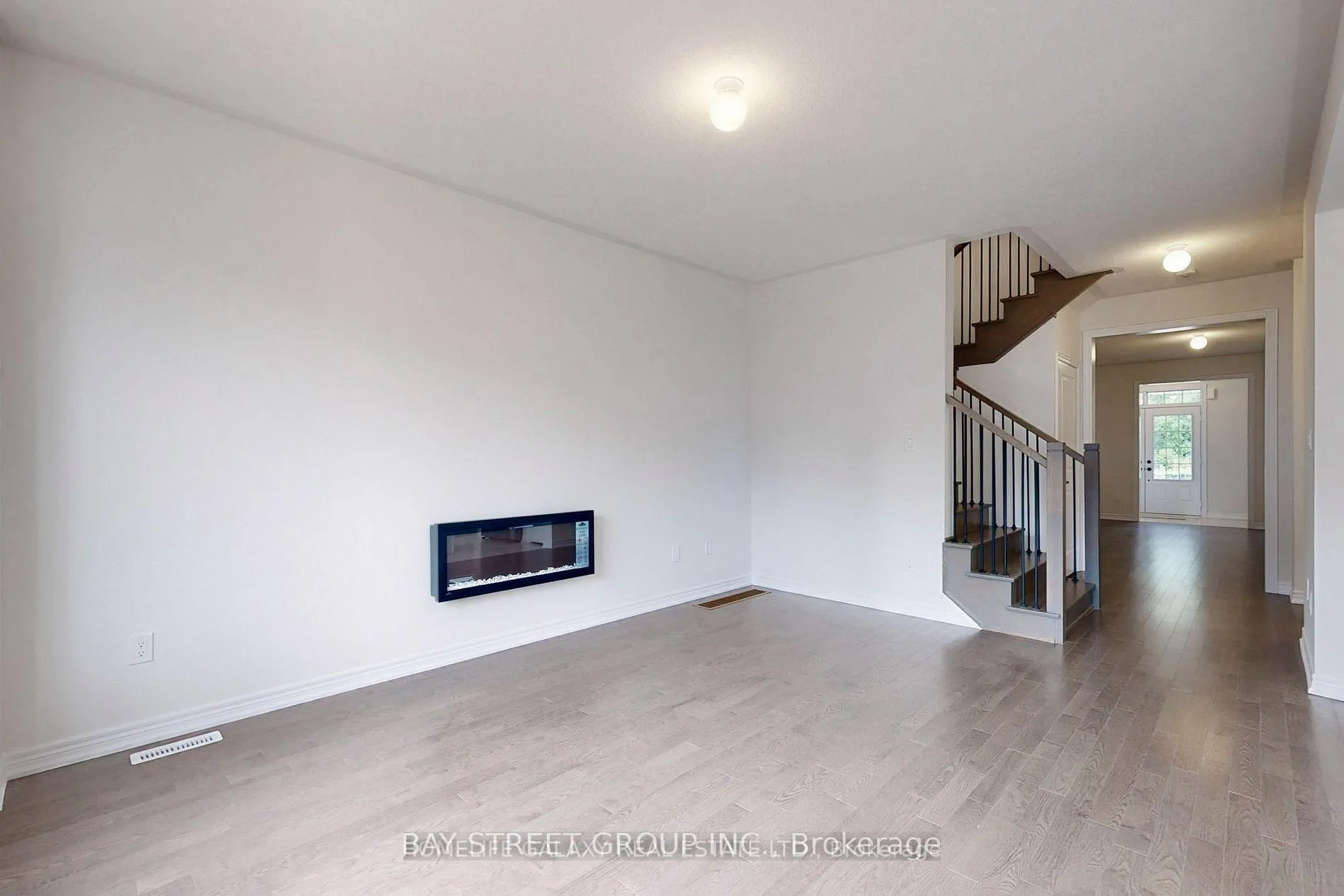 Photo 11 of 1296 Klondike Drive, Oshawa, Kedron — HOMEH