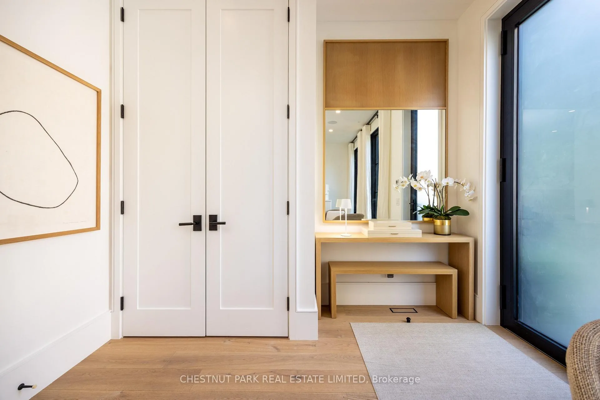 Photo 2 of 229 Sheldrake Boulevard, Toronto, Mount Pleasant East — HOMEH