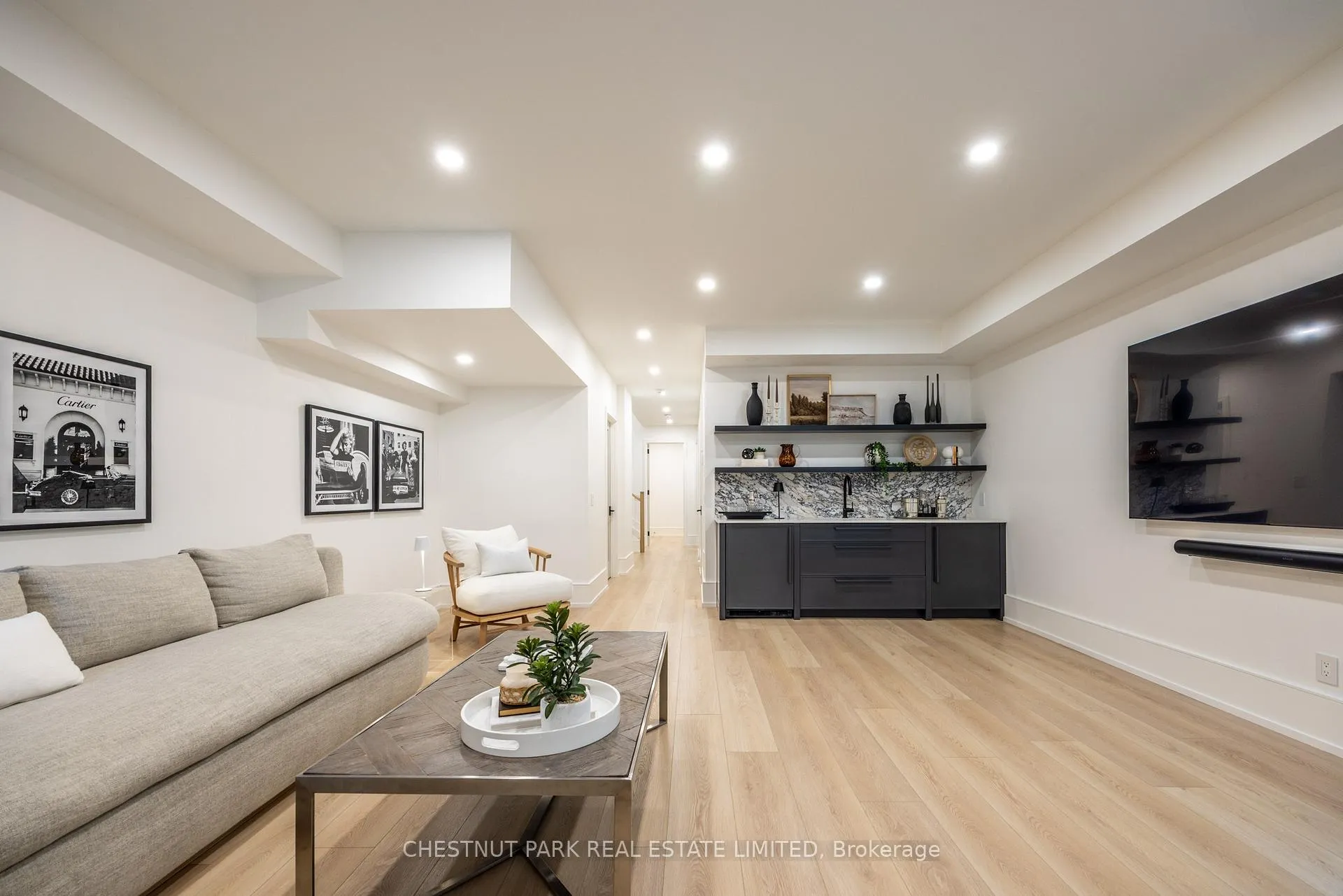 Photo 36 of 229 Sheldrake Boulevard, Toronto, Mount Pleasant East — HOMEH