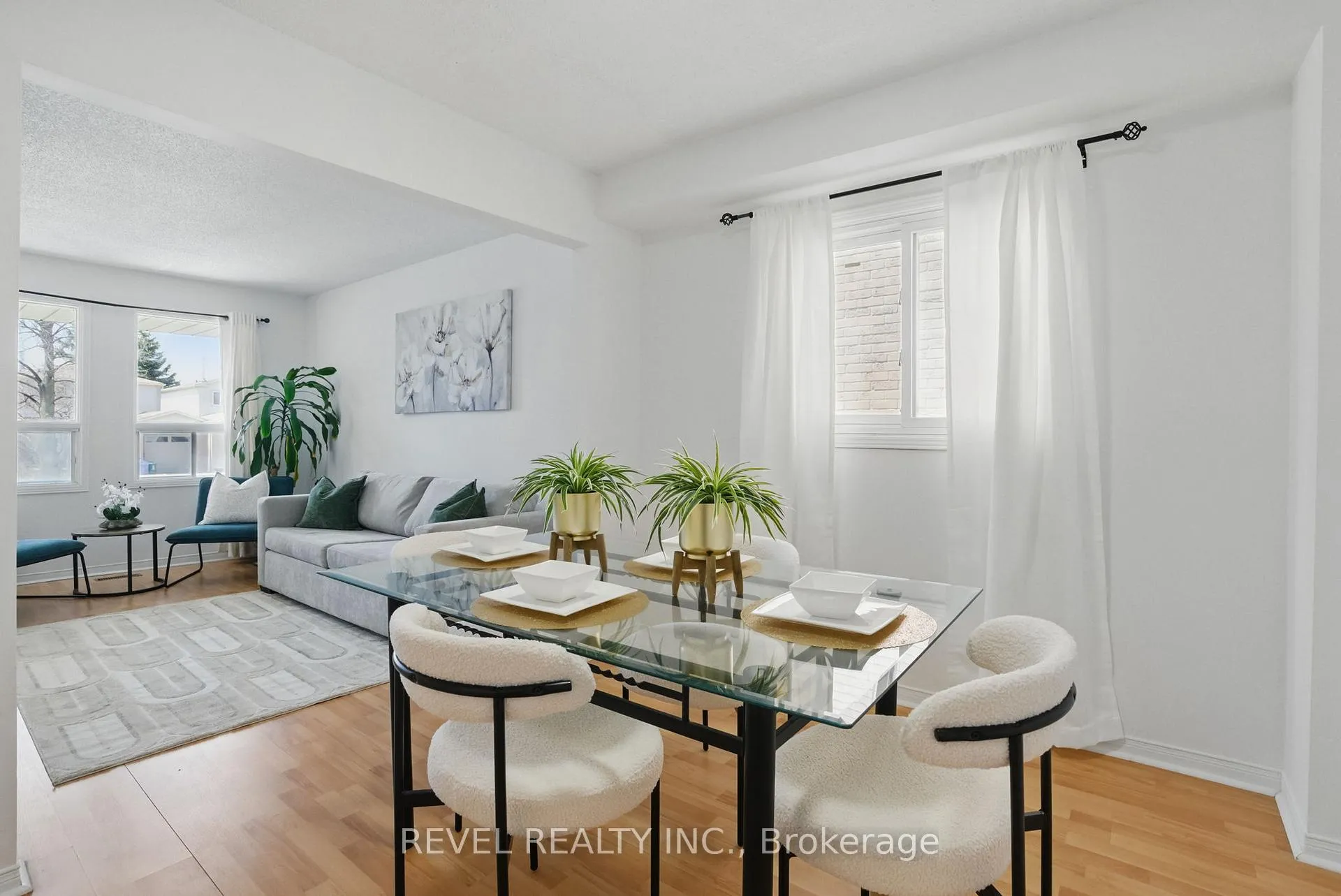 Photo 6 of 54 Chalmers Crescent, Ajax, Central — HOMEH