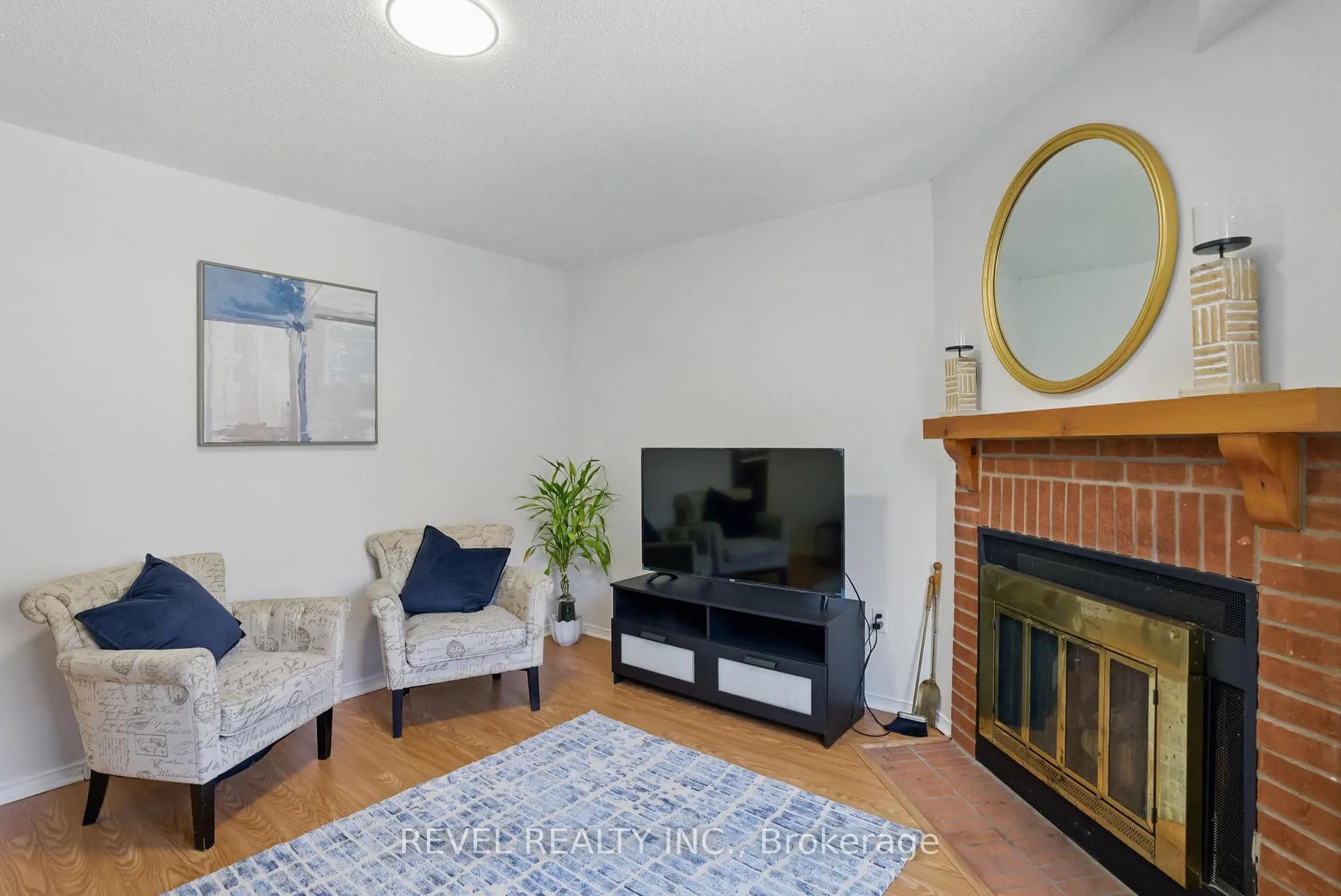 Photo 9 of 54 Chalmers Crescent, Ajax, Central — HOMEH