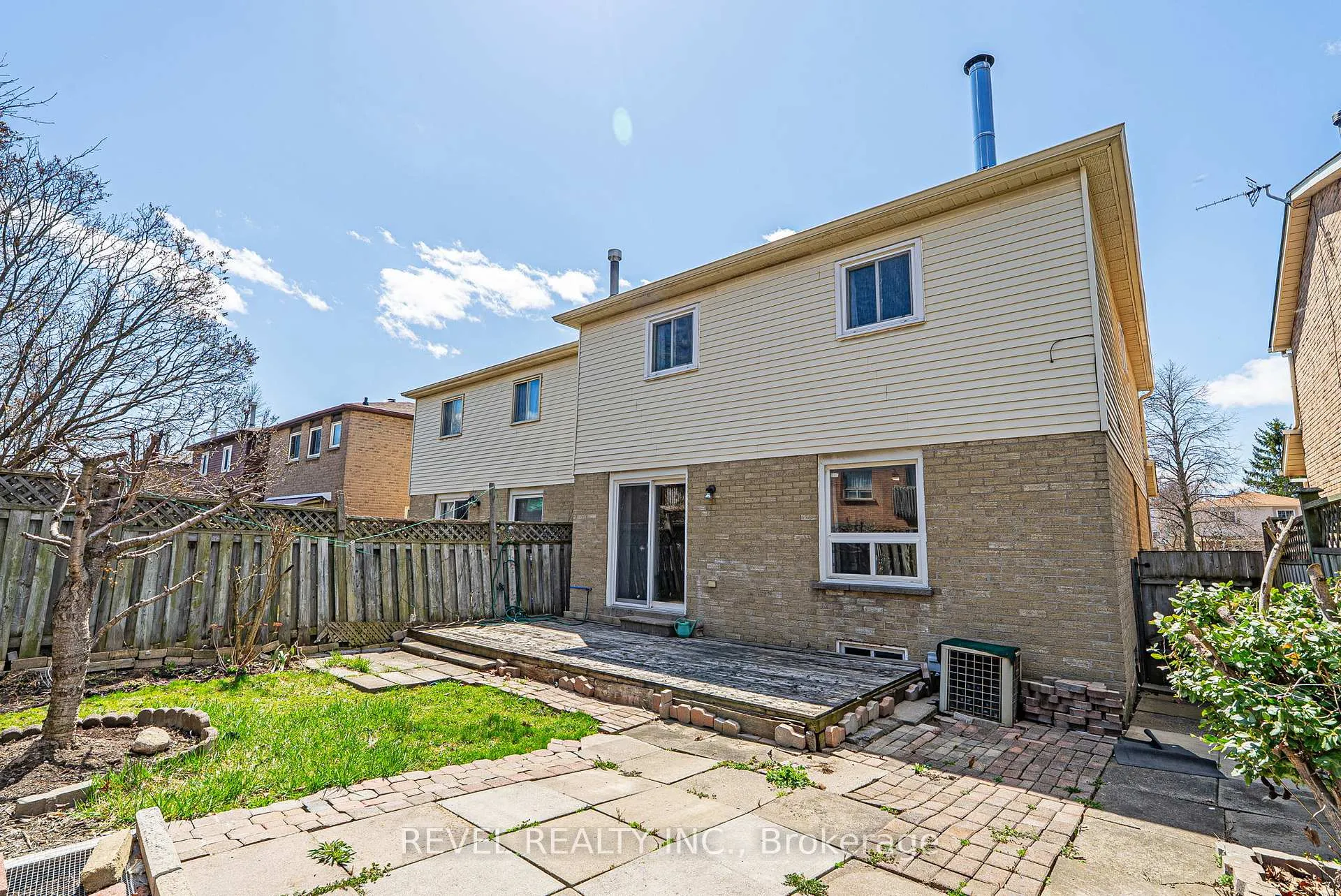 Photo 20 of 54 Chalmers Crescent, Ajax, Central — HOMEH