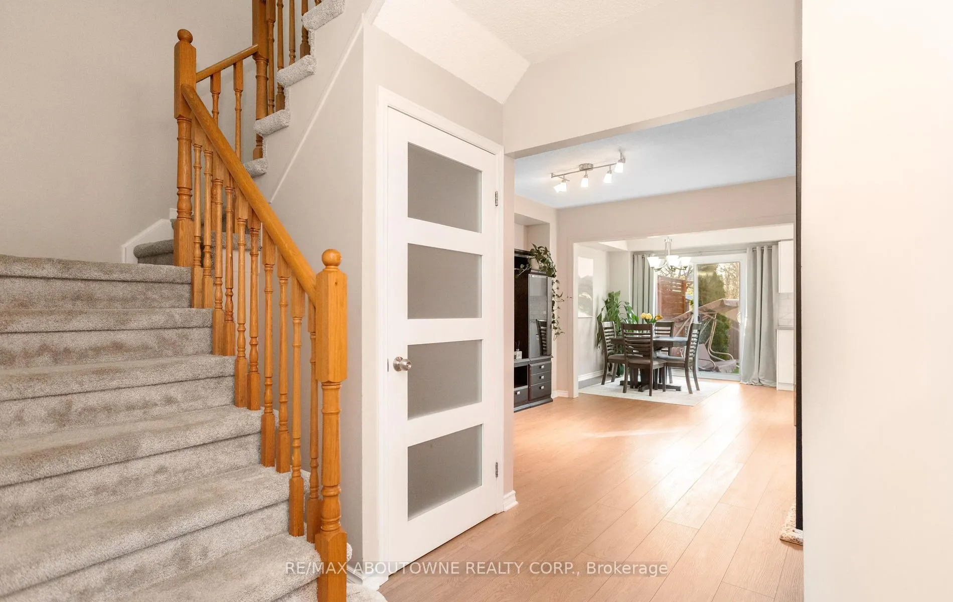Photo 5 of 1363 Brookstar Drive, Oakville, West Oak Trails — HOMEH