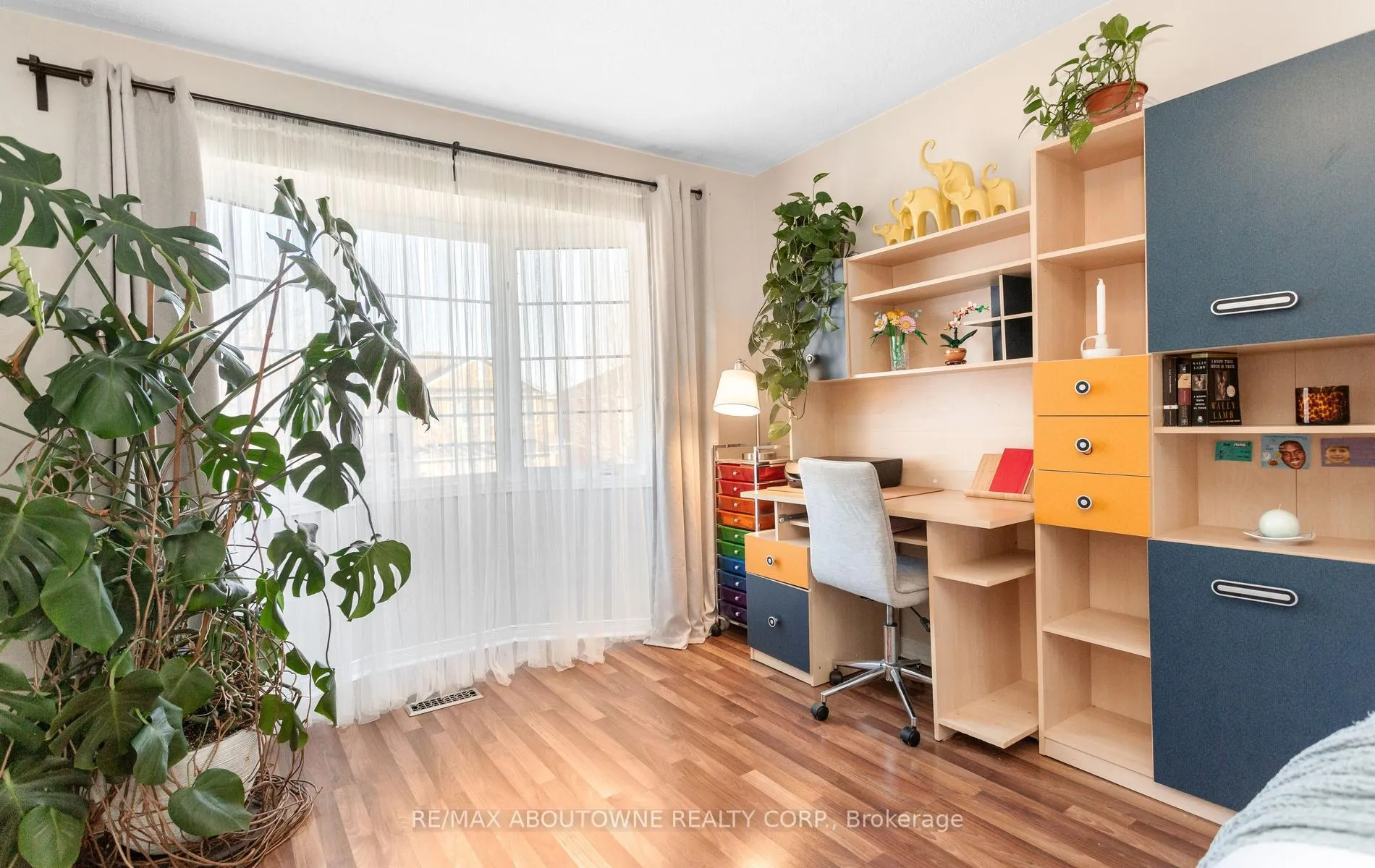 Photo 25 of 1363 Brookstar Drive, Oakville, West Oak Trails — HOMEH