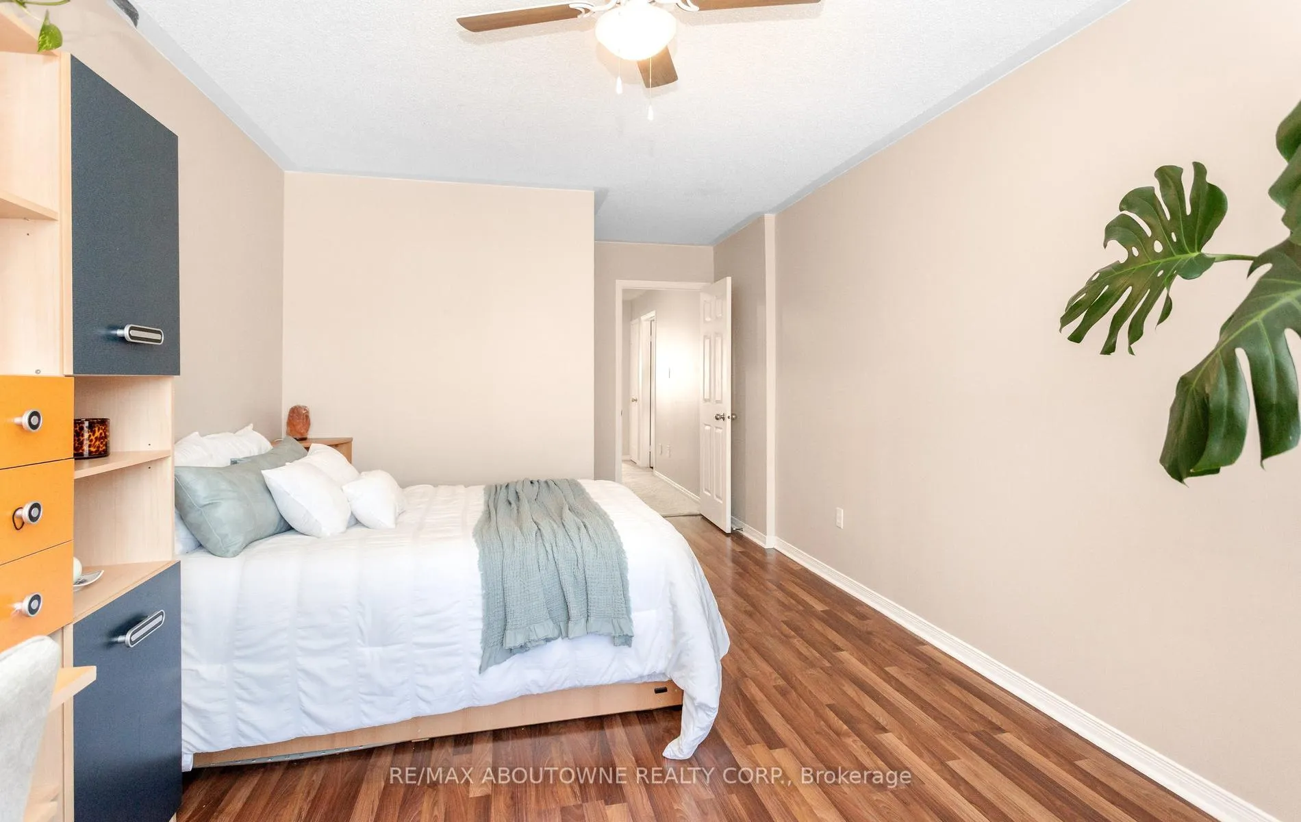 Photo 26 of 1363 Brookstar Drive, Oakville, West Oak Trails — HOMEH