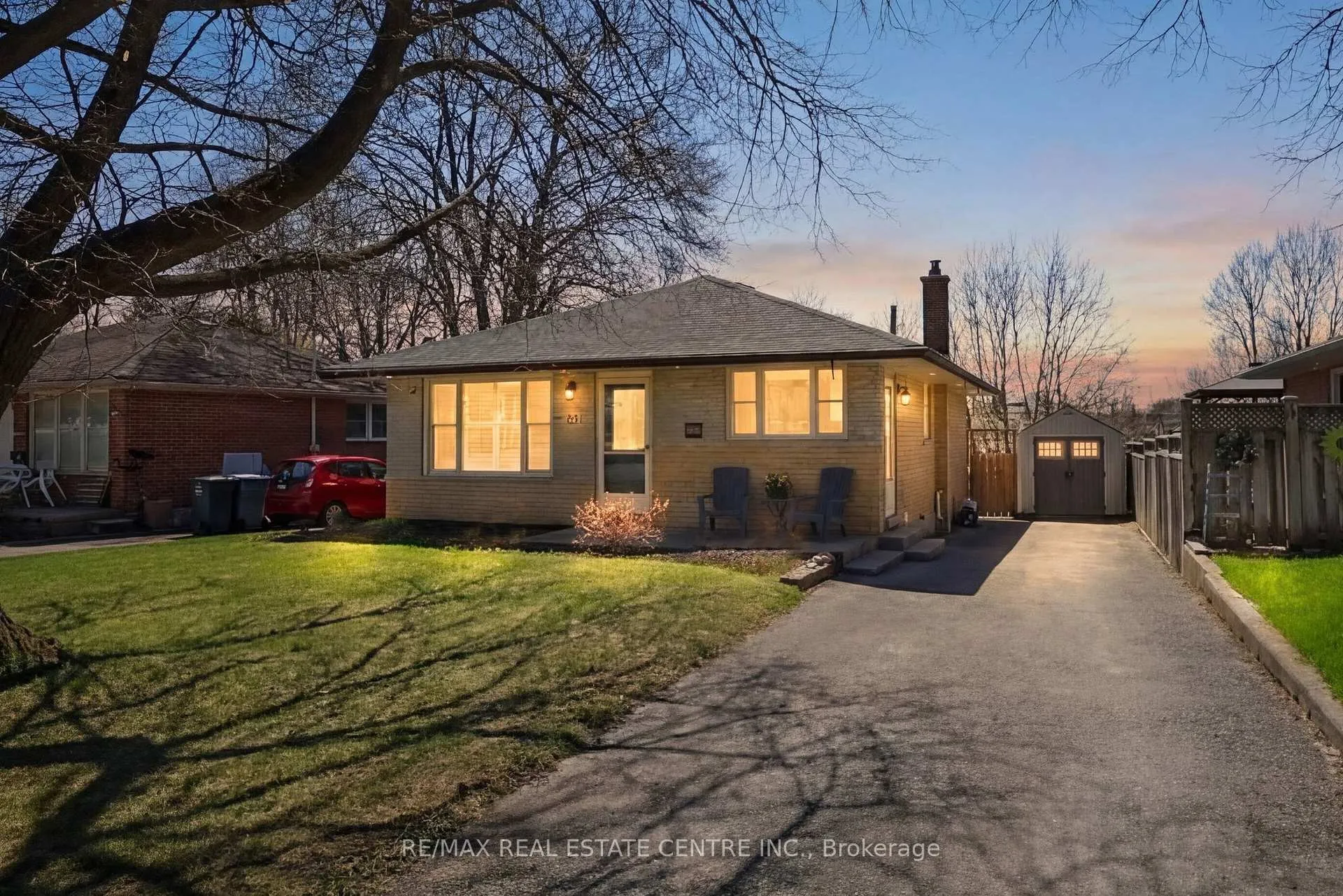 Photo 2 of 48 Knightswood Boulevard, Guelph, Riverside Park — HOMEH