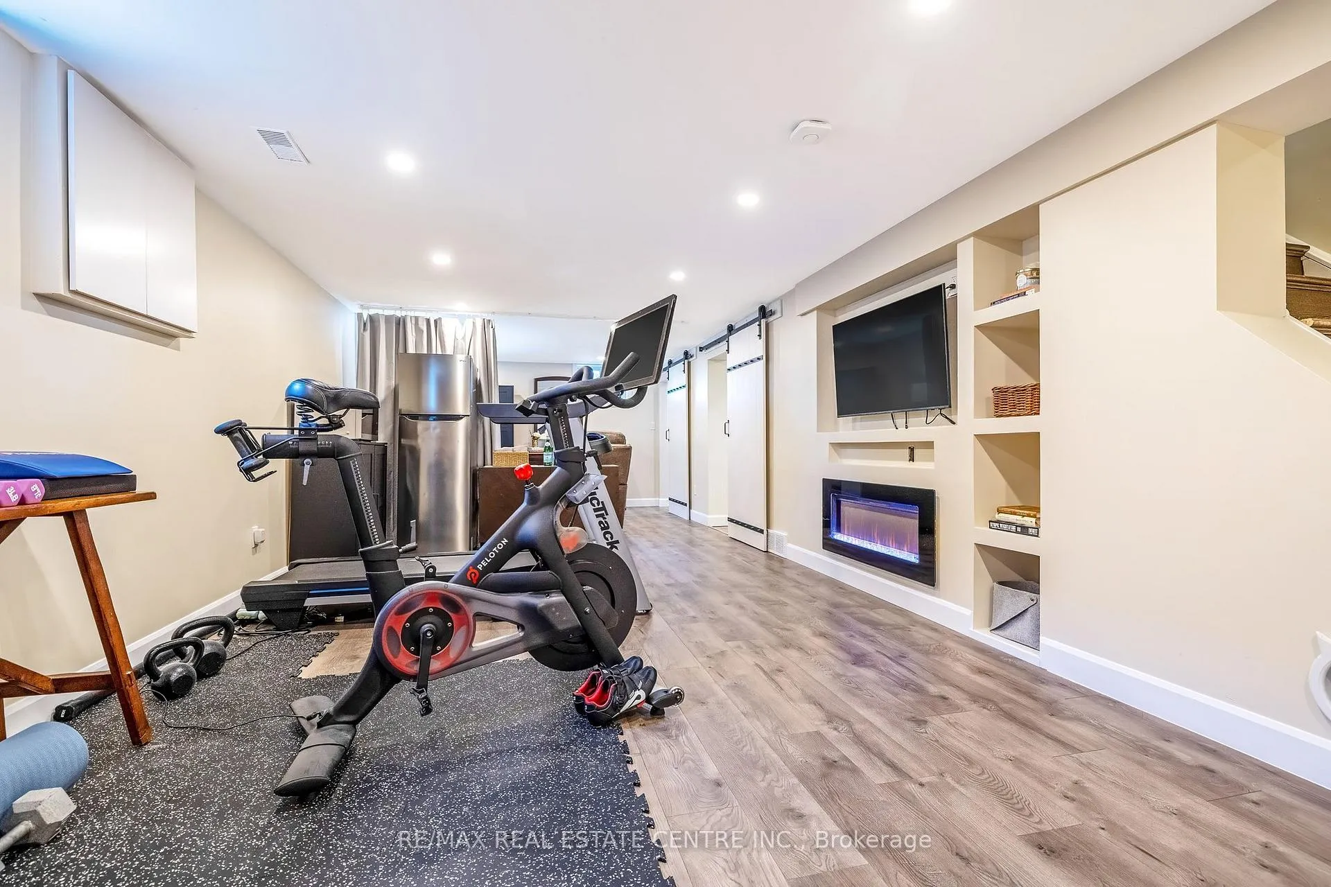 Photo 21 of 48 Knightswood Boulevard, Guelph, Riverside Park — HOMEH