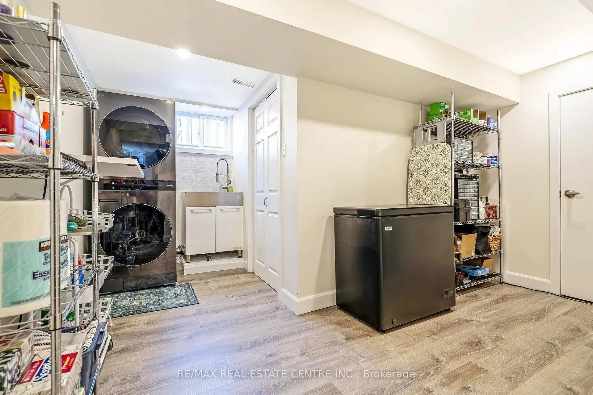 Photo 30 of 48 Knightswood Boulevard, Guelph, Riverside Park — HOMEH