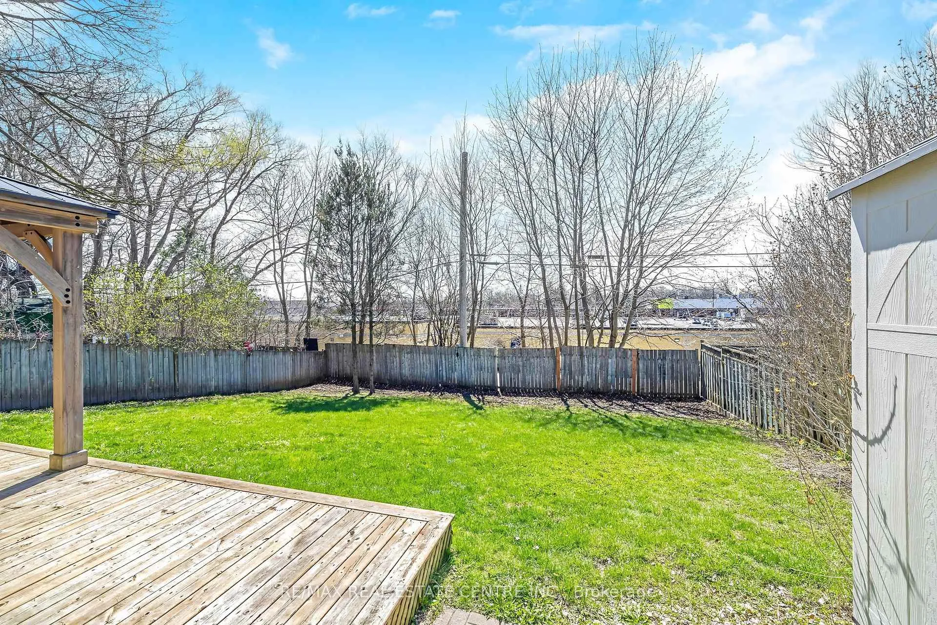 Photo 31 of 48 Knightswood Boulevard, Guelph, Riverside Park — HOMEH