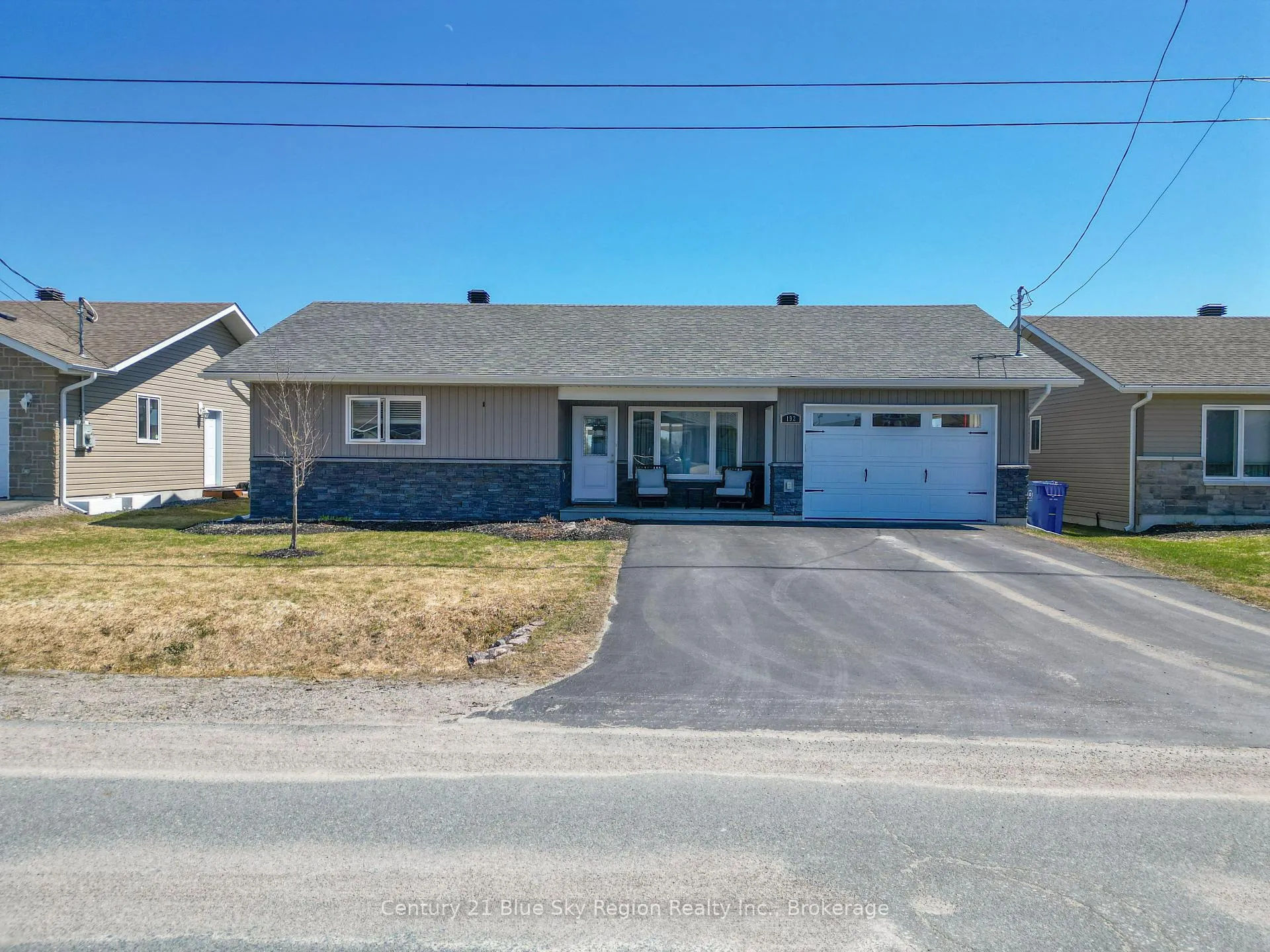 Photo 34 of 192 Dovercourt Road, West Nipissing, Sturgeon Falls — HOMEH