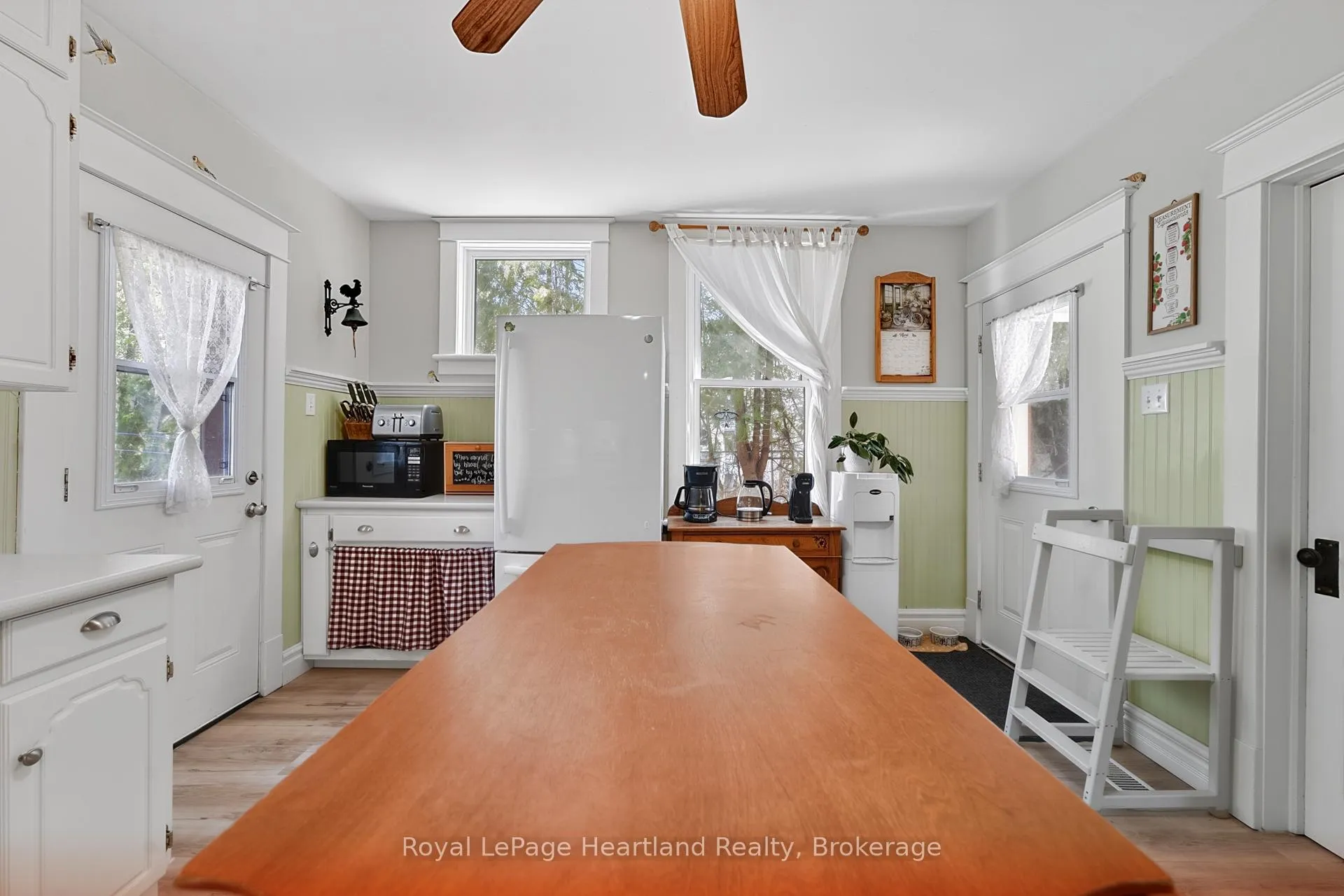 Photo 15 of 20 William Street, Minto — HOMEH