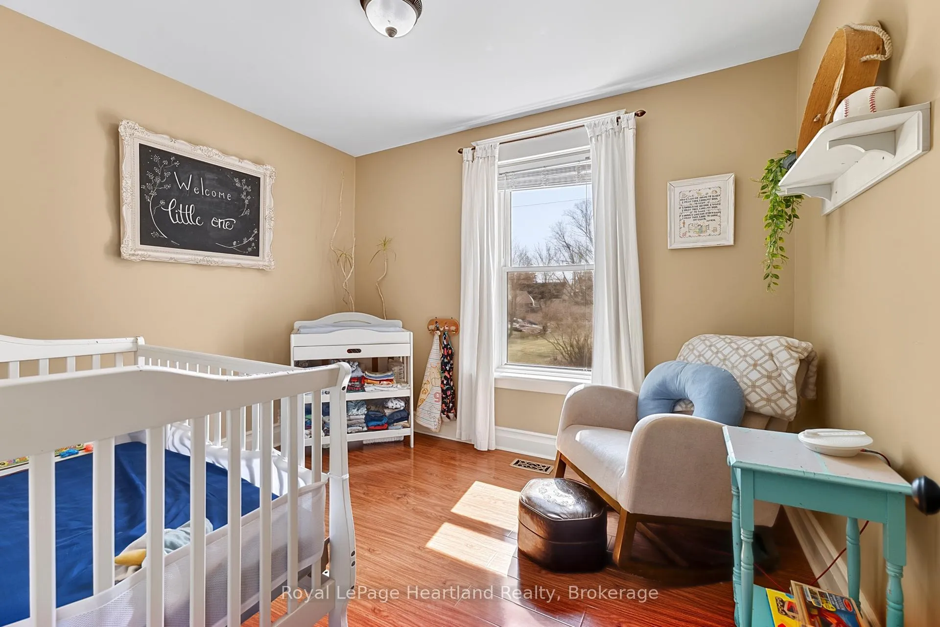 Photo 23 of 20 William Street, Minto — HOMEH