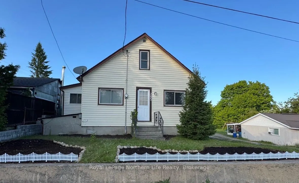 Photo 1 of 285 Seventh Street, Mattawa — HOMEH