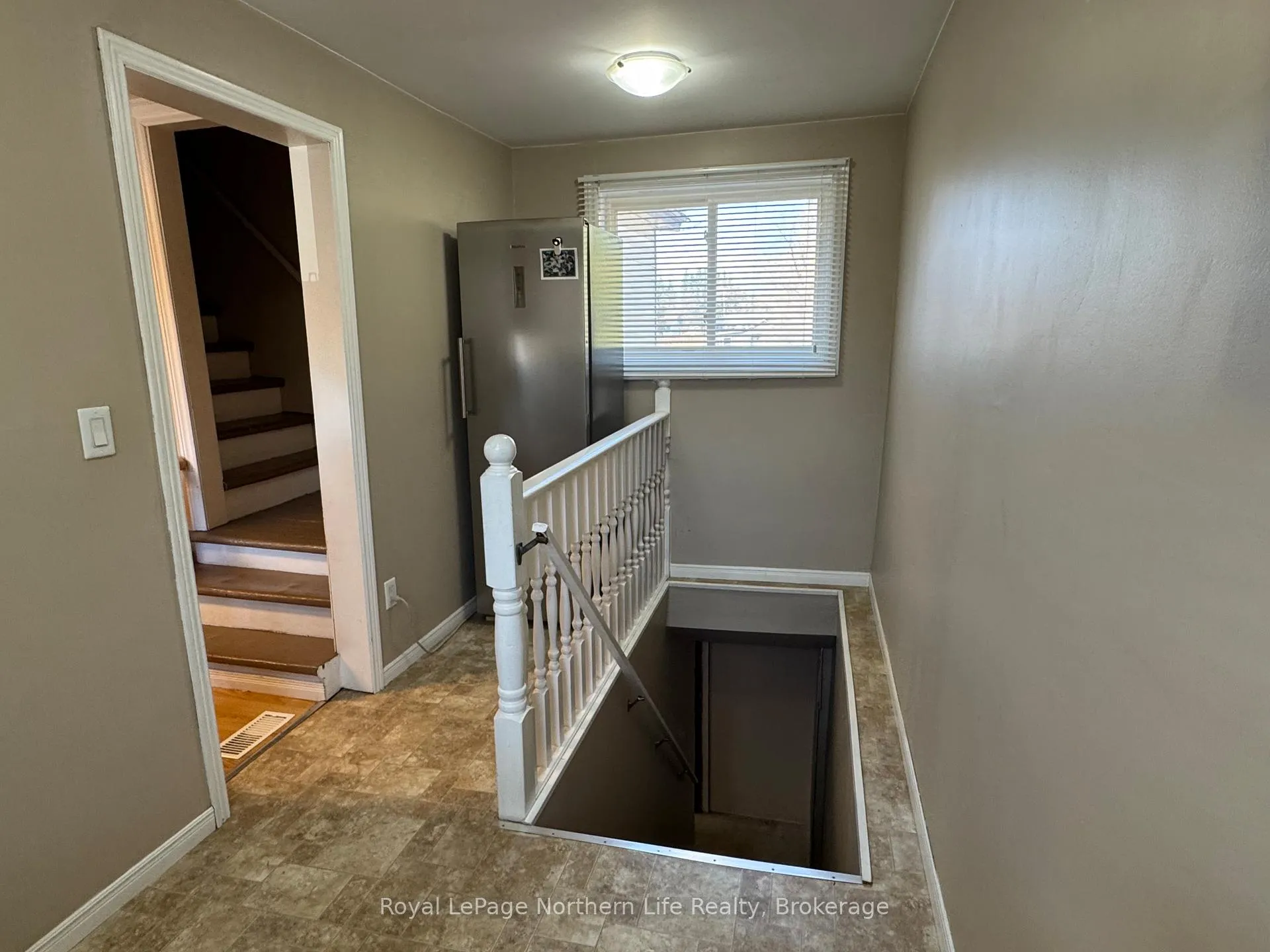 Photo 14 of 285 Seventh Street, Mattawa — HOMEH